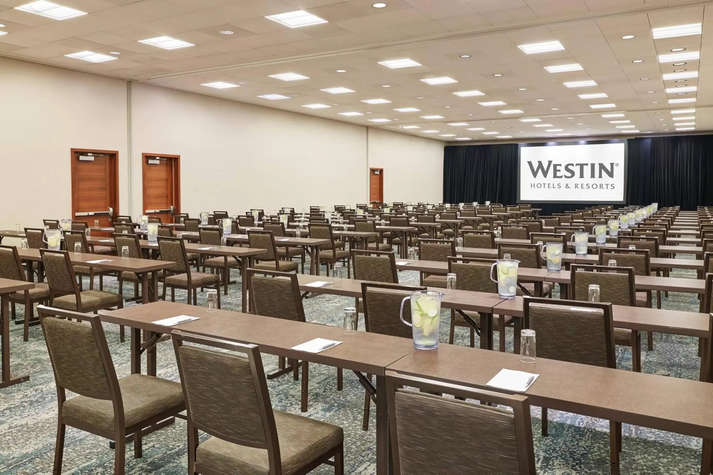 Meeting/conference room in The Westin Galleria Dallas