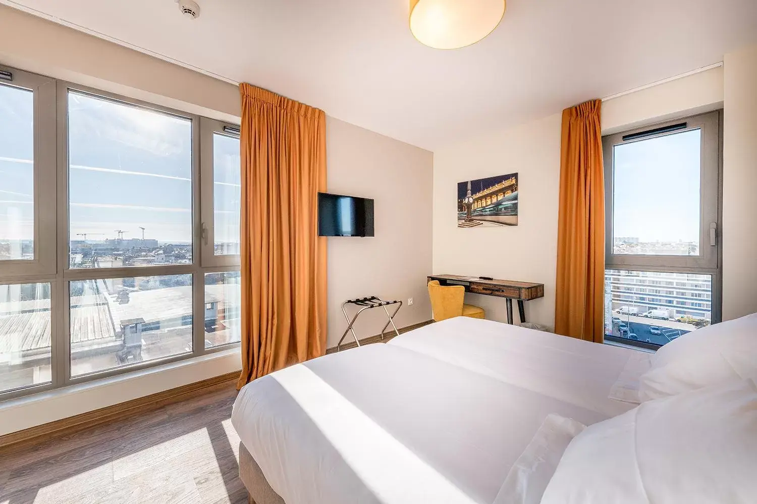 Bedroom, Bed in All Suites Bordeaux Marne – Gare Saint-Jean