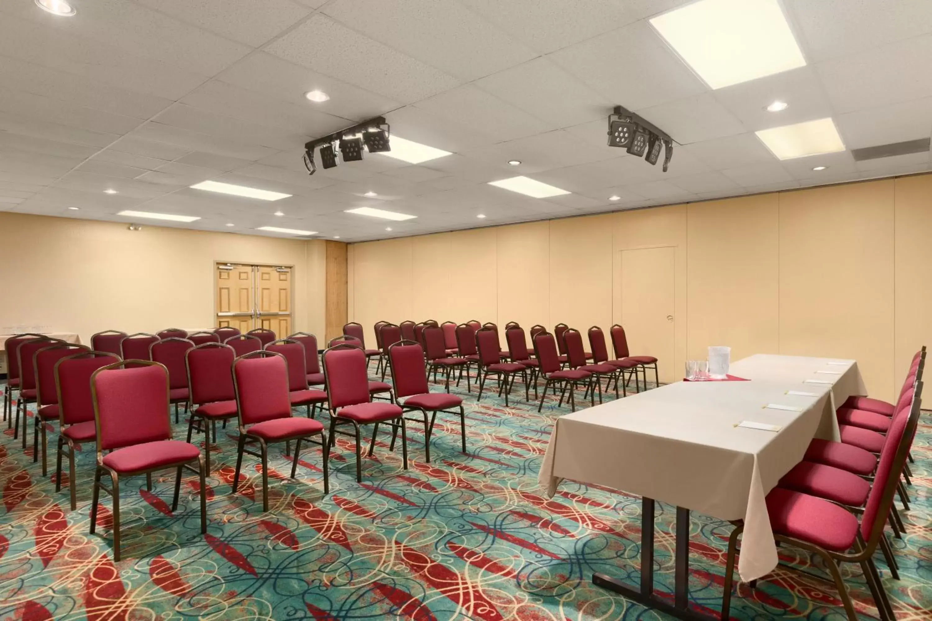 Business facilities in Days Inn by Wyndham Stephenville