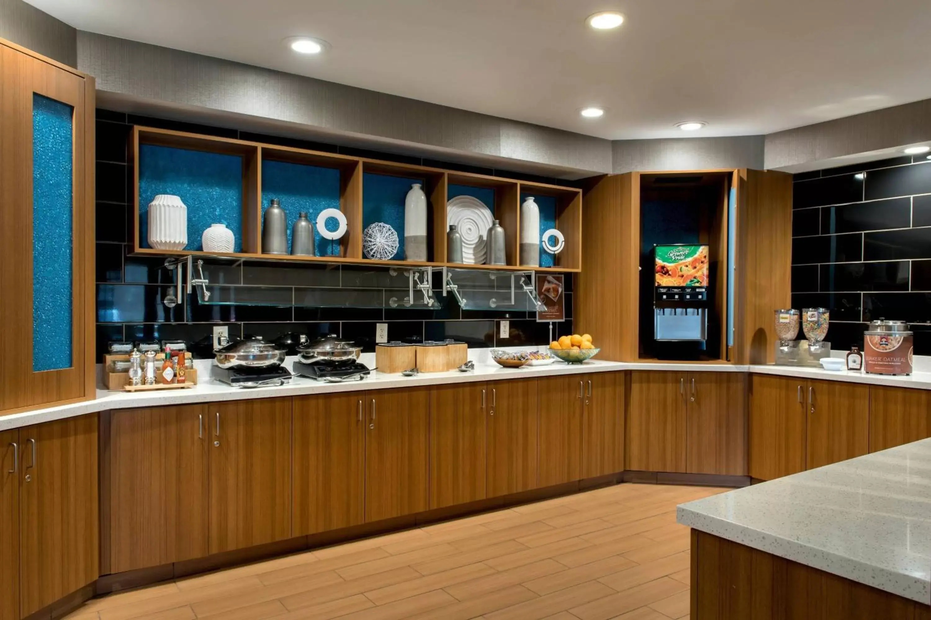 Breakfast, Restaurant/Places to Eat in SpringHill Suites Danbury