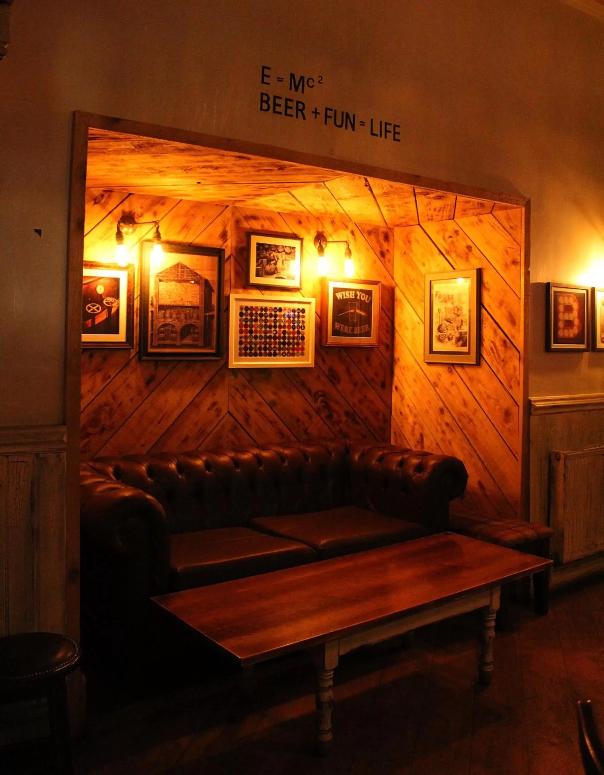 Lounge or bar, Seating Area in Black Lion Hotel