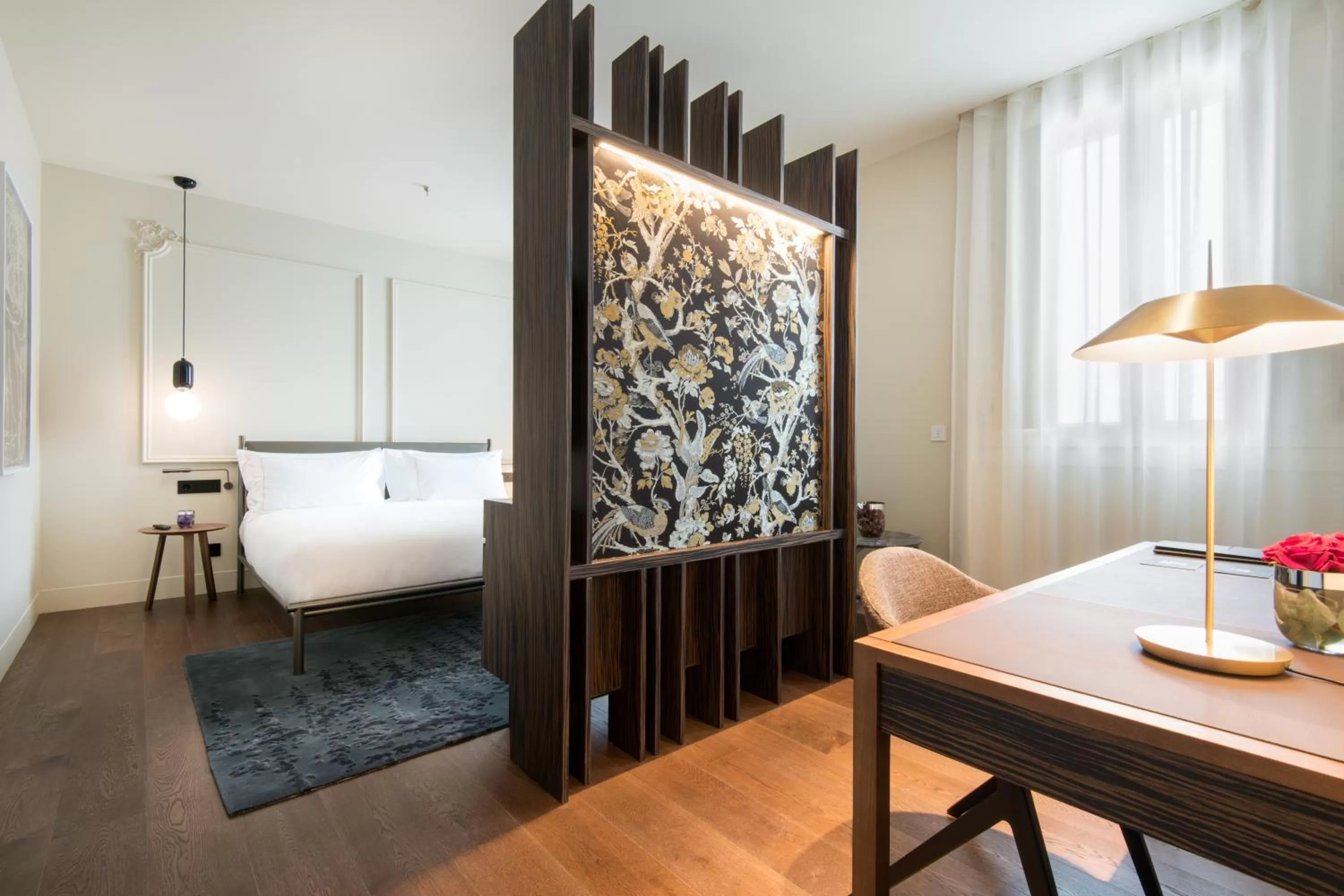 Deluxe Double Room in Hotel Mercer Sevilla 5 GL