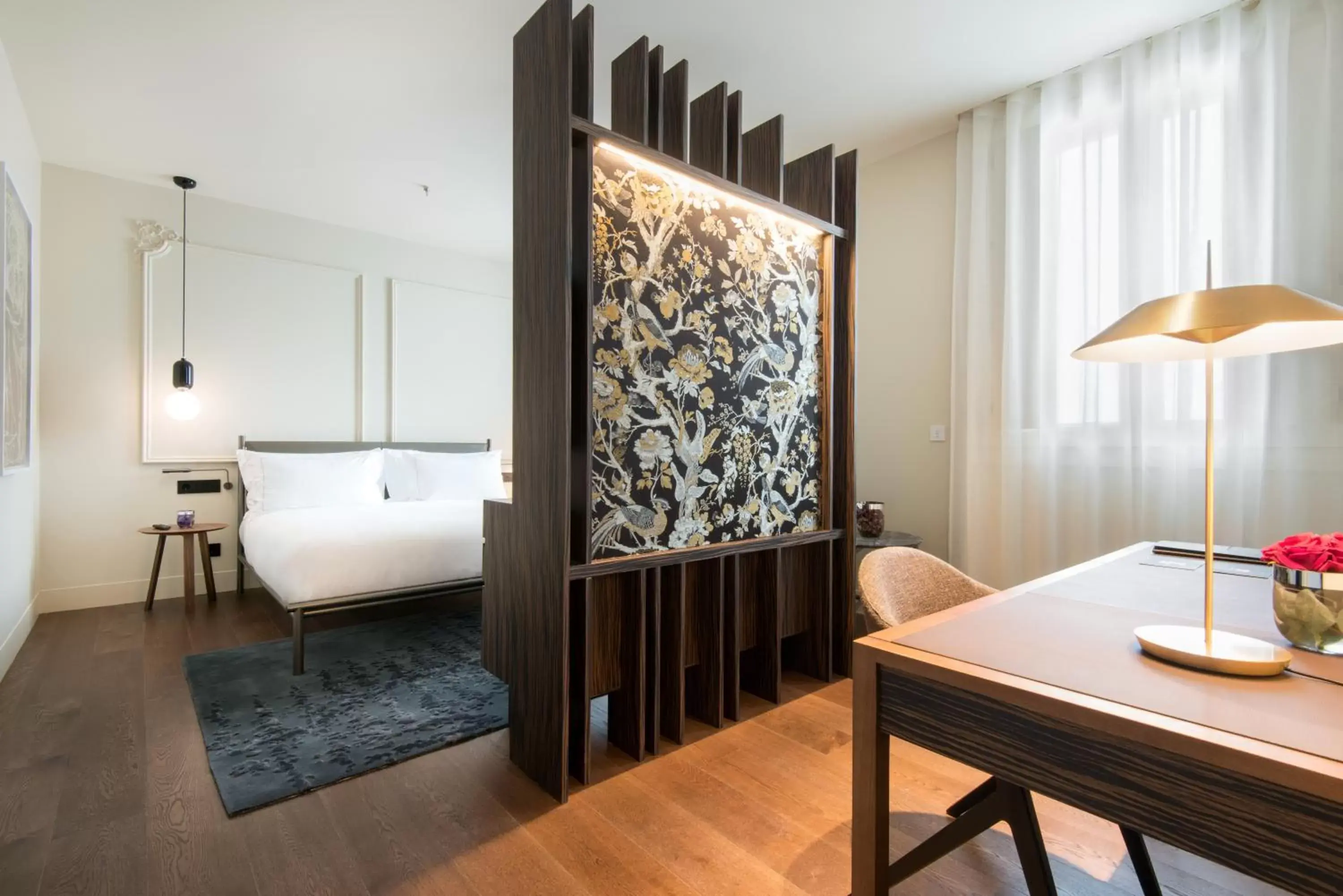 Deluxe Double Room in Hotel Mercer Sevilla 5 GL Deluxe Double Room in Hotel Mercer Sevilla 5 GL