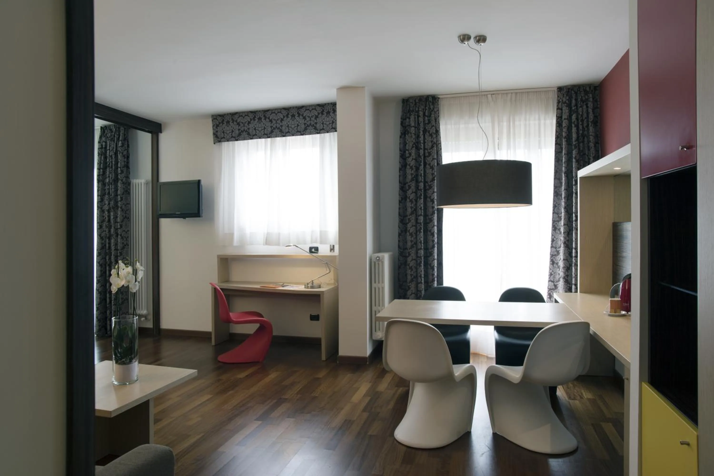 Coffee/tea facilities in Hotel Du Lac - Relax Attitude Hotel