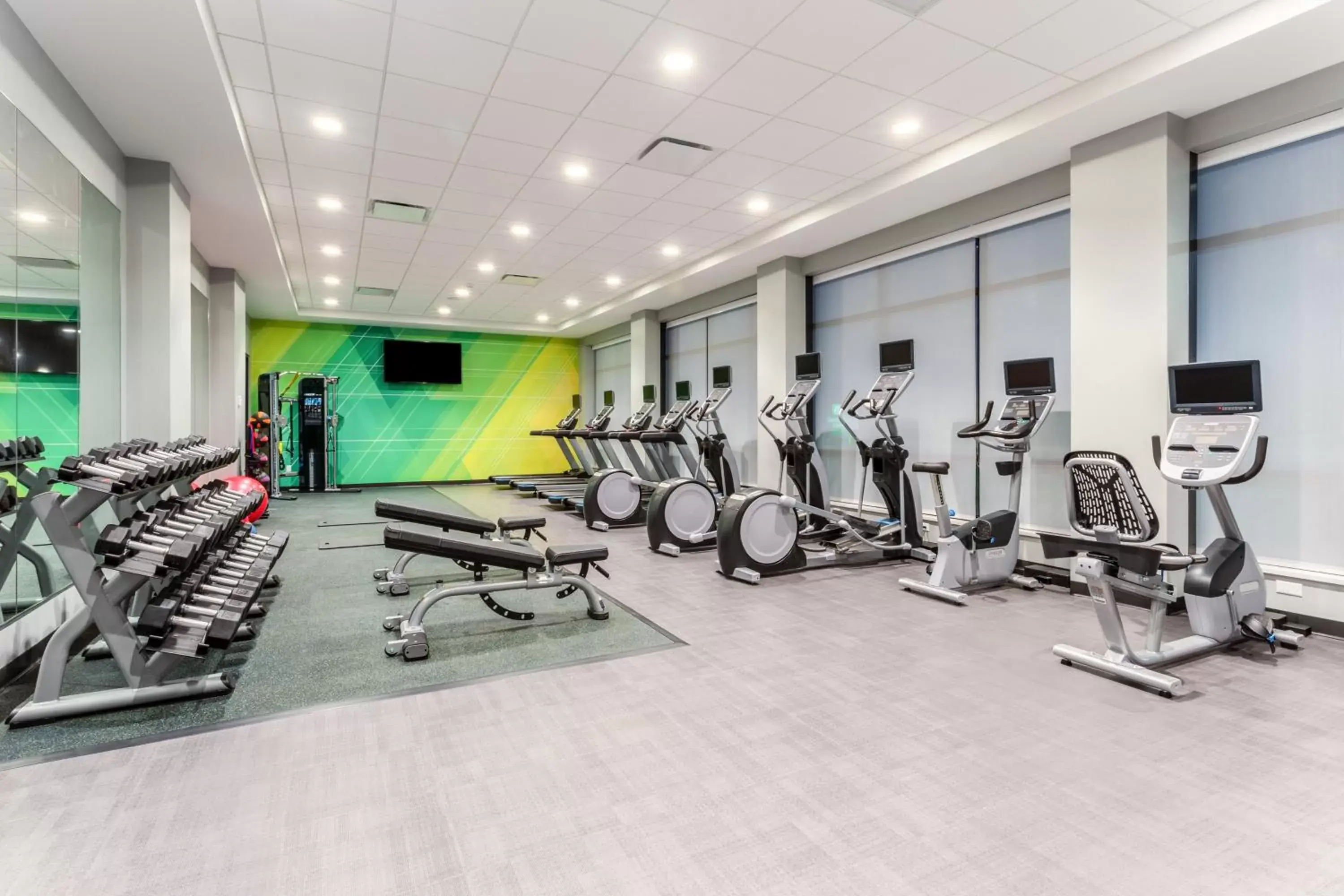 Fitness centre/facilities, Fitness Center/Facilities in Holiday Inn & Suites Cedar Falls-Waterloo Event Ctr, an IHG Hotel