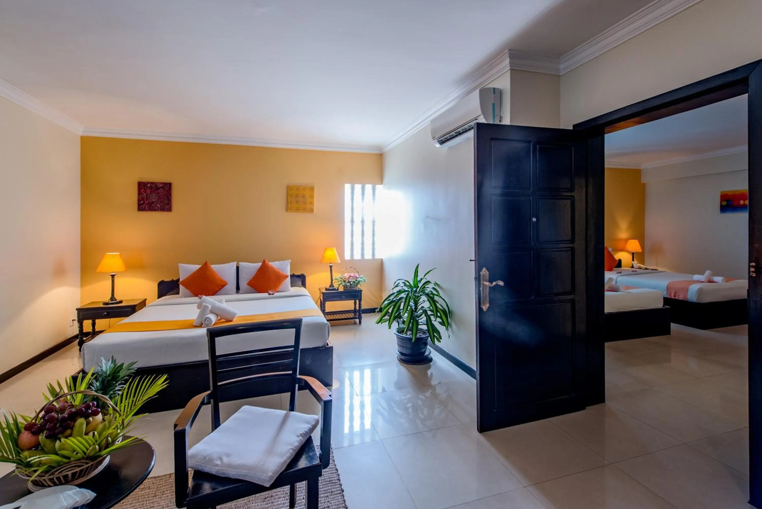 Photo of the whole room, Bed in JK Resident