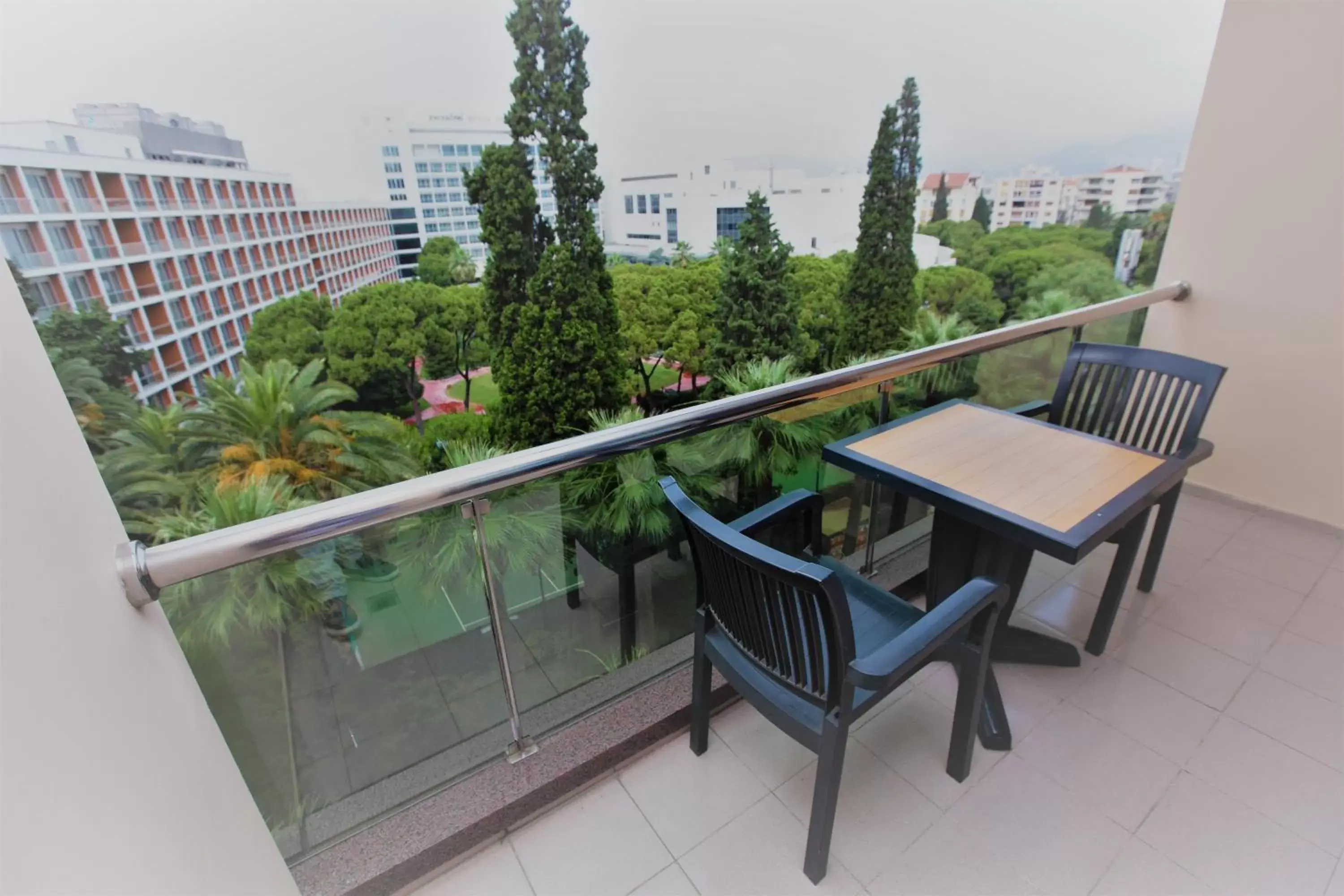 City view, Balcony/Terrace in Karaca Hotel