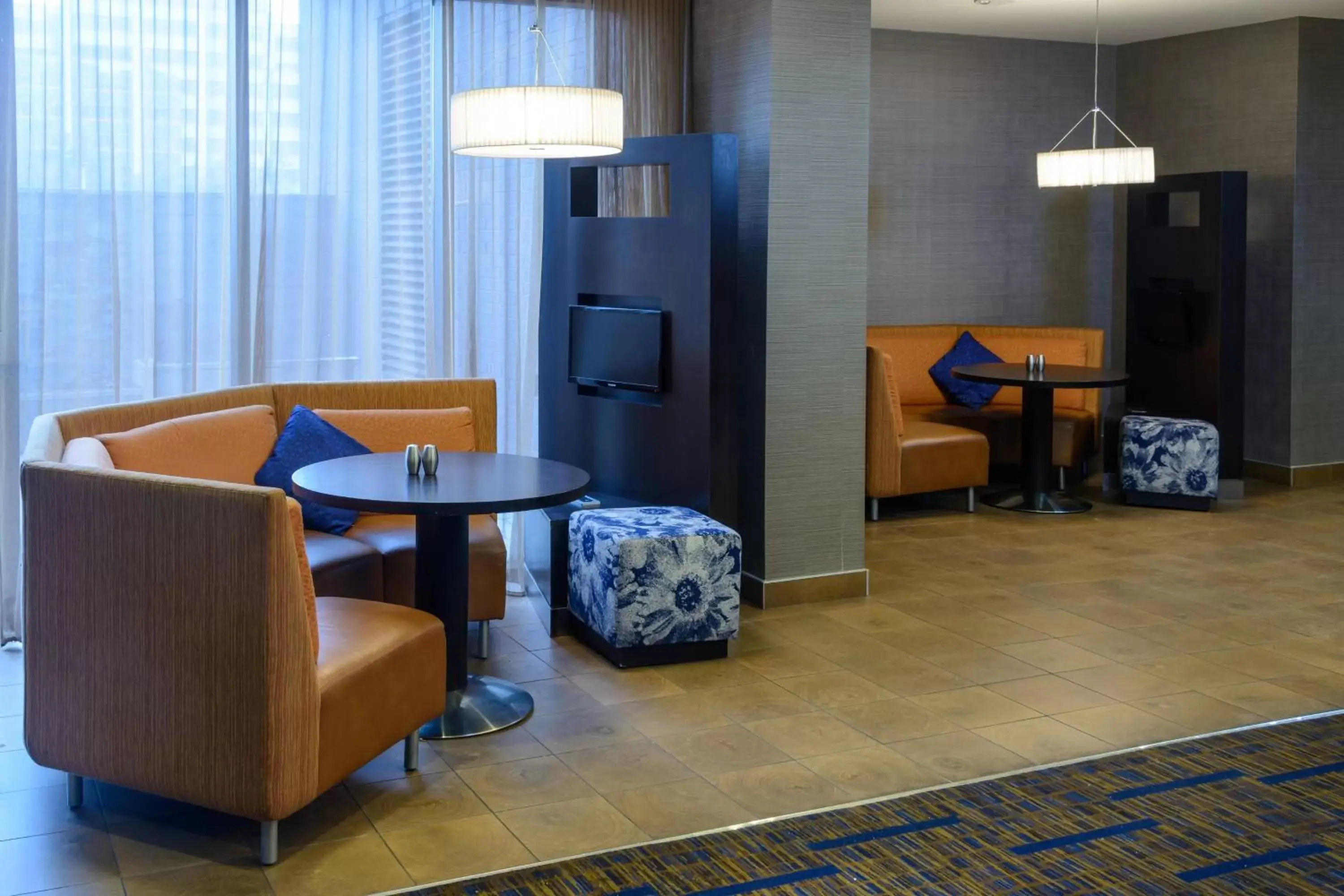 Restaurant/places to eat, Seating Area in Courtyard by Marriott Toronto Northeast/Markham