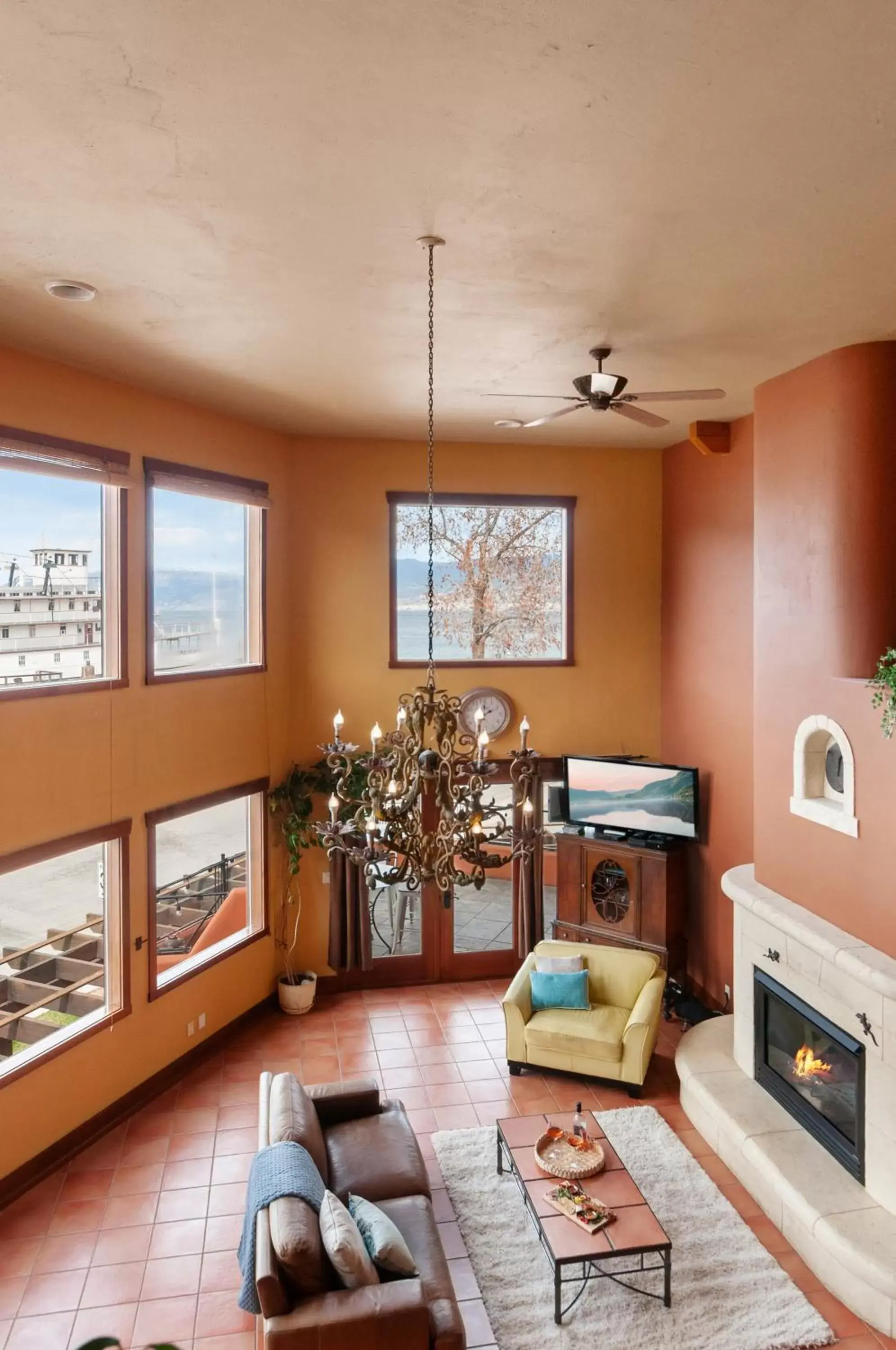 Seating Area in Casa Grande Inn & Suites