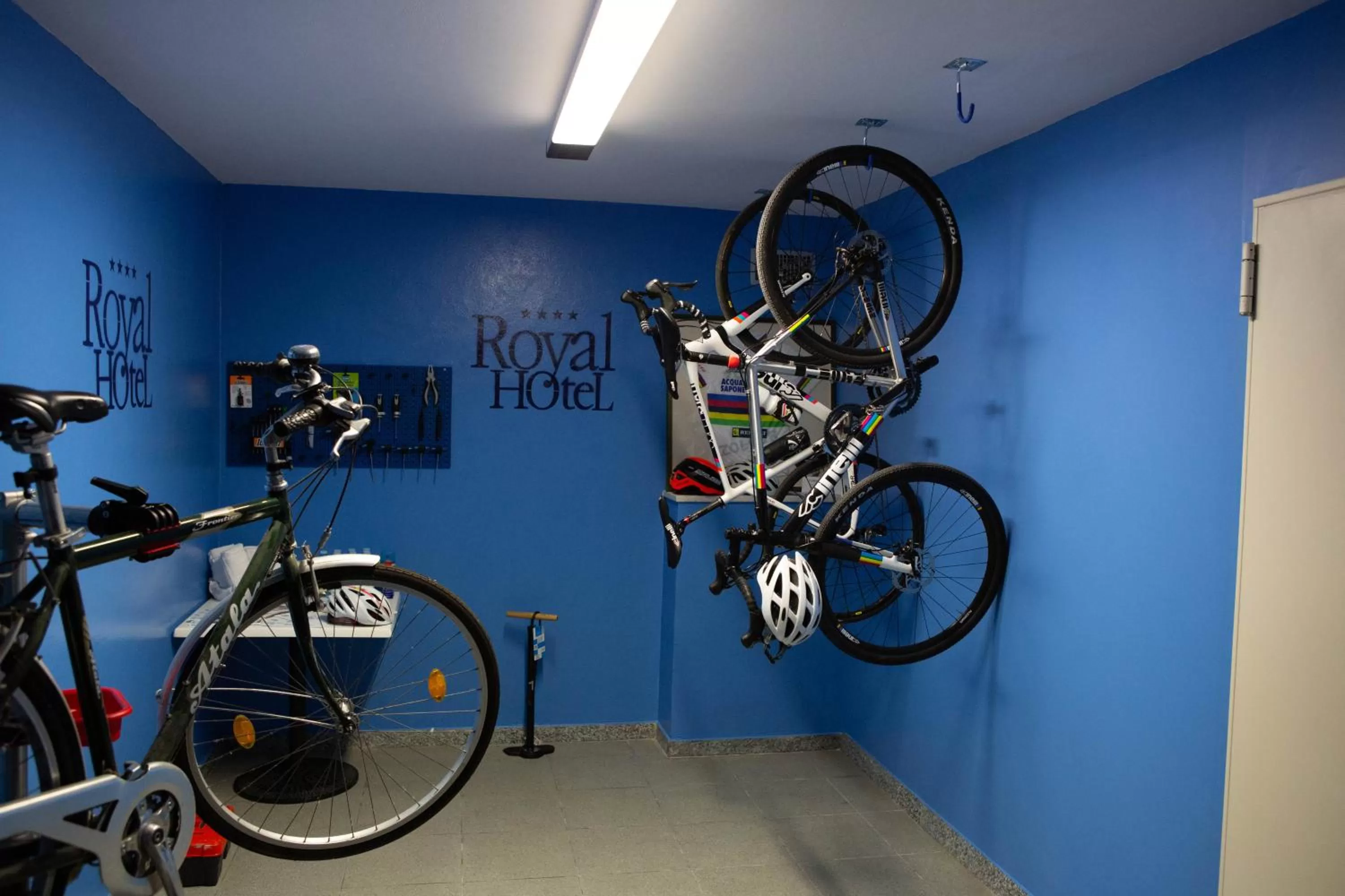 Cycling in Hotel Royal