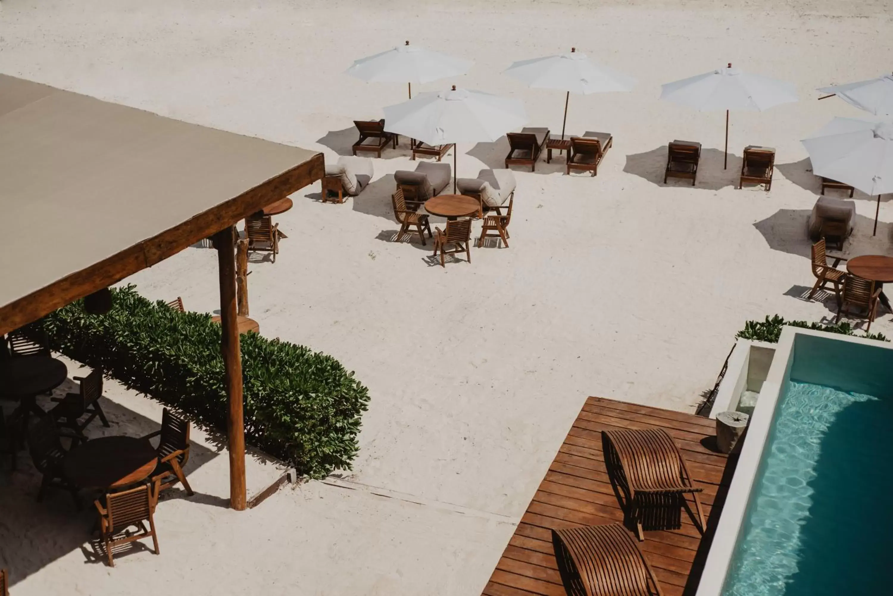 Restaurant/places to eat, Beach in Akkuun Tulum - Adults Only