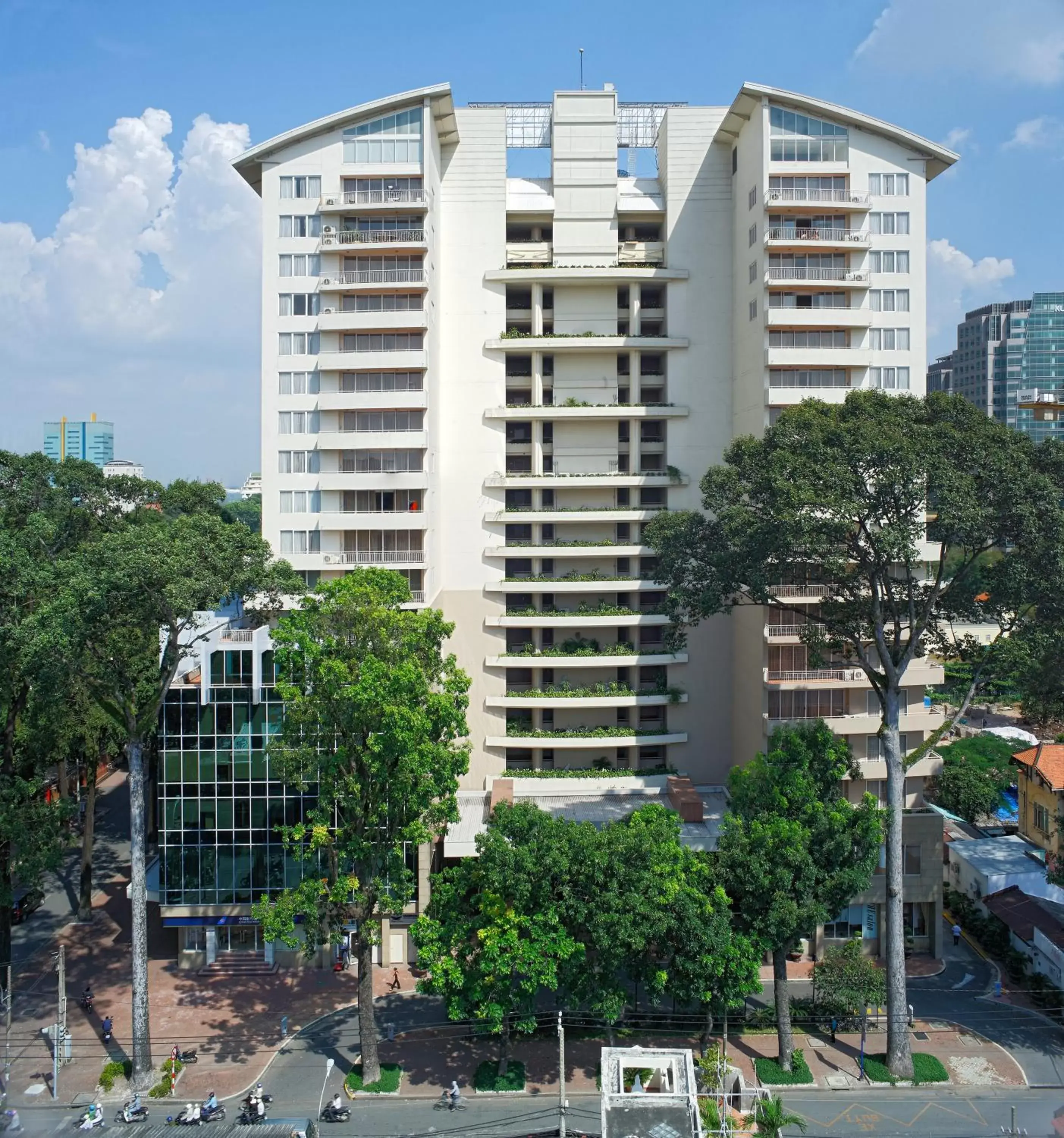 Property building in Somerset Chancellor Court