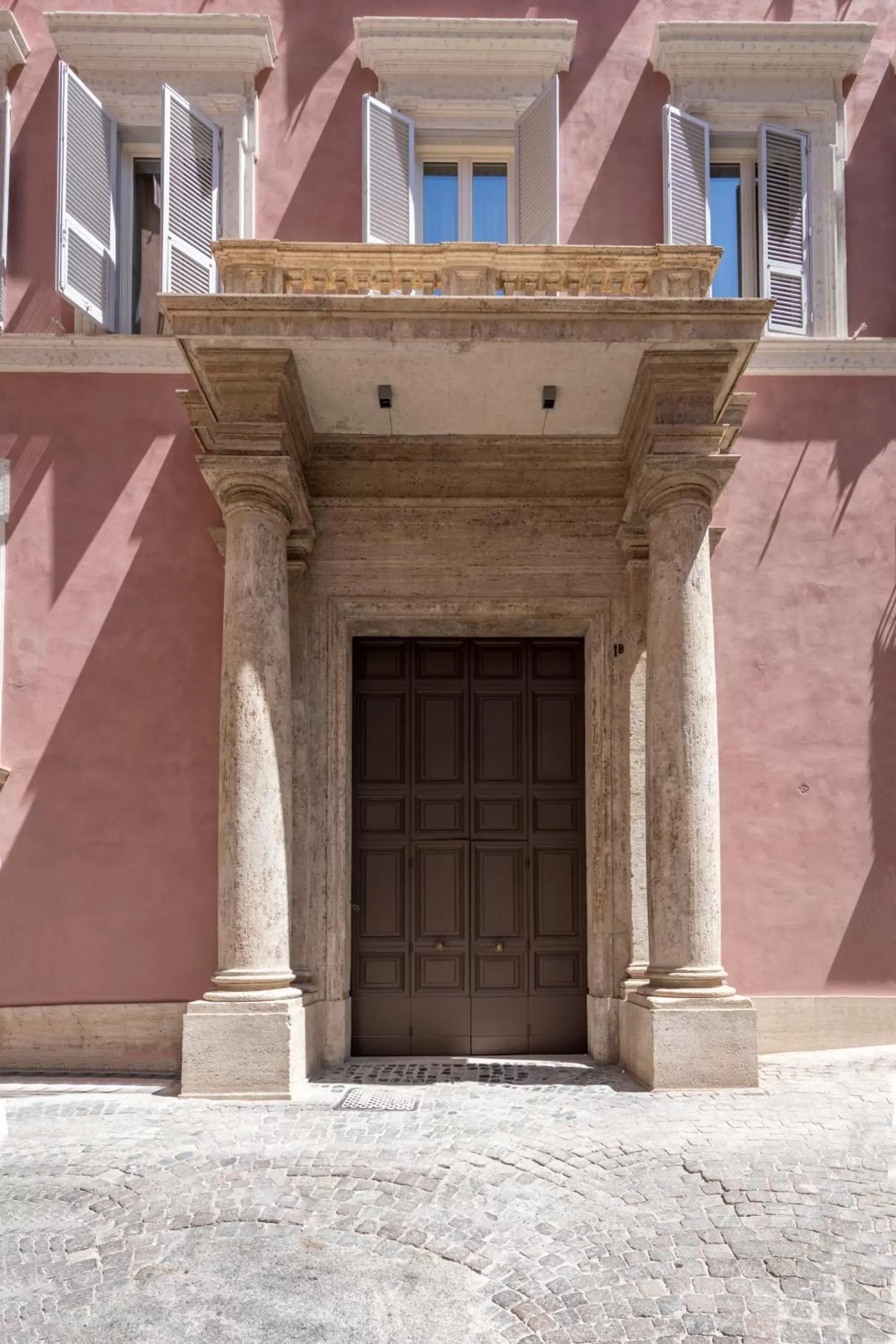 Facade/entrance in H10 Palazzo Galla