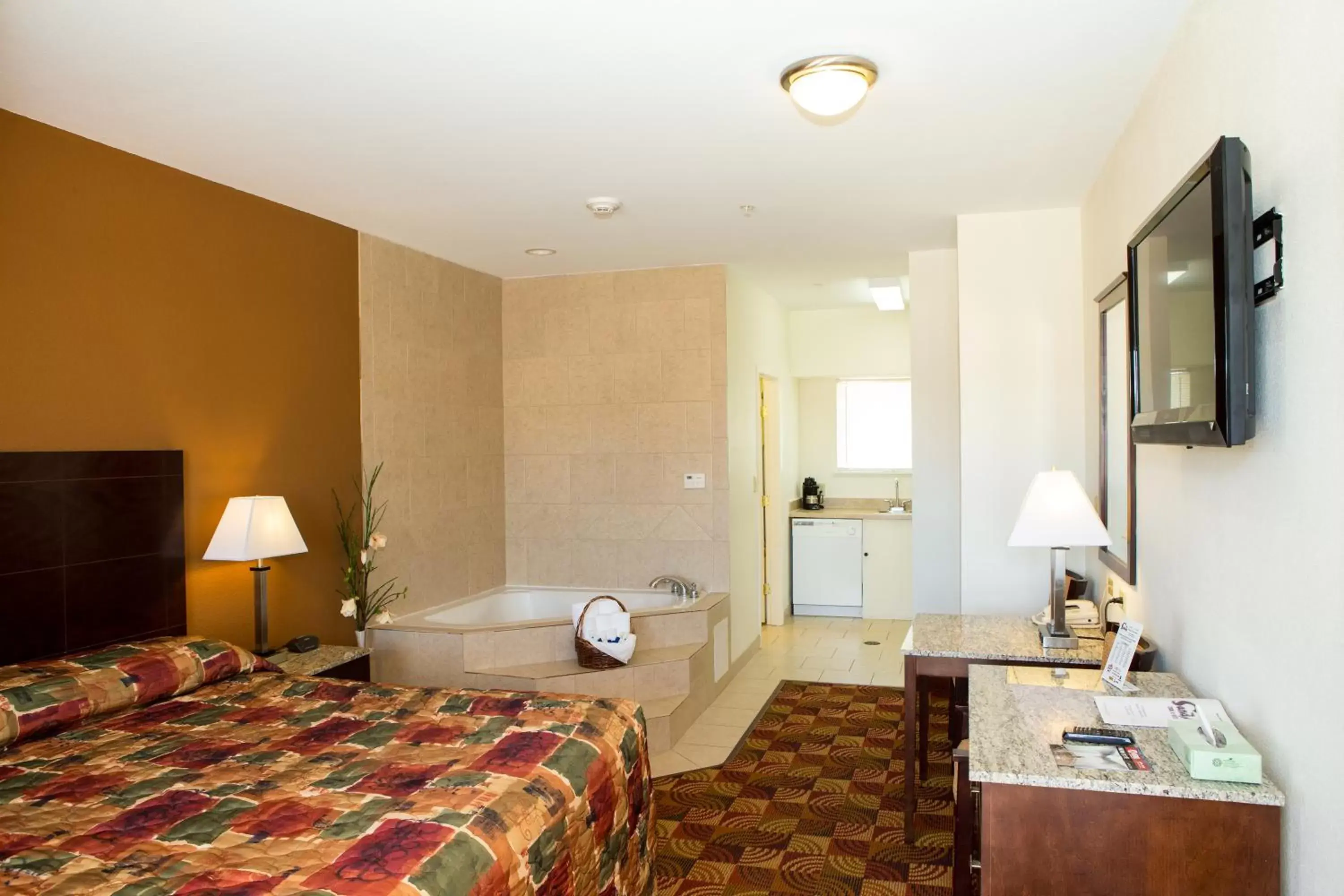 TV and multimedia in Sands Inn & Suites