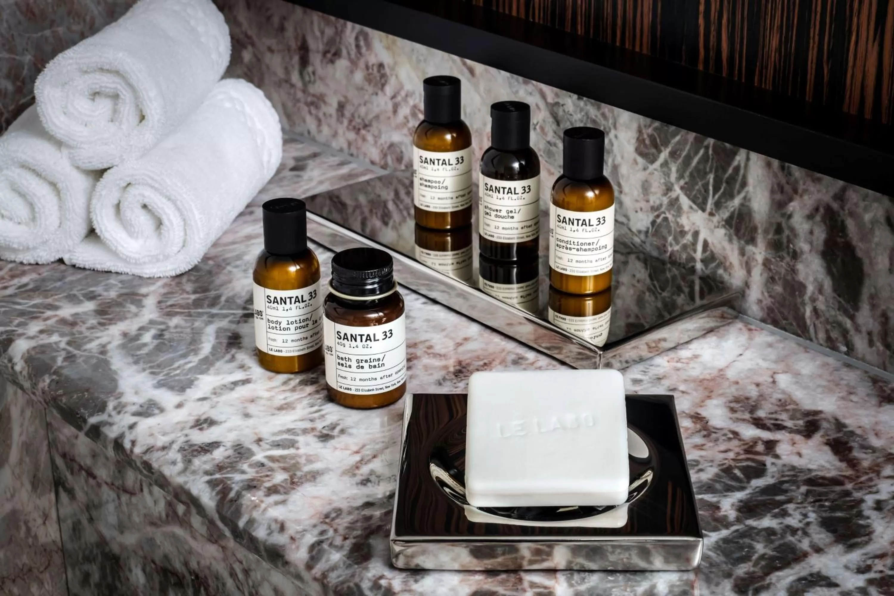 Photo of the whole room in Vogue Hotel Montreal Downtown, Curio Collection by Hilton