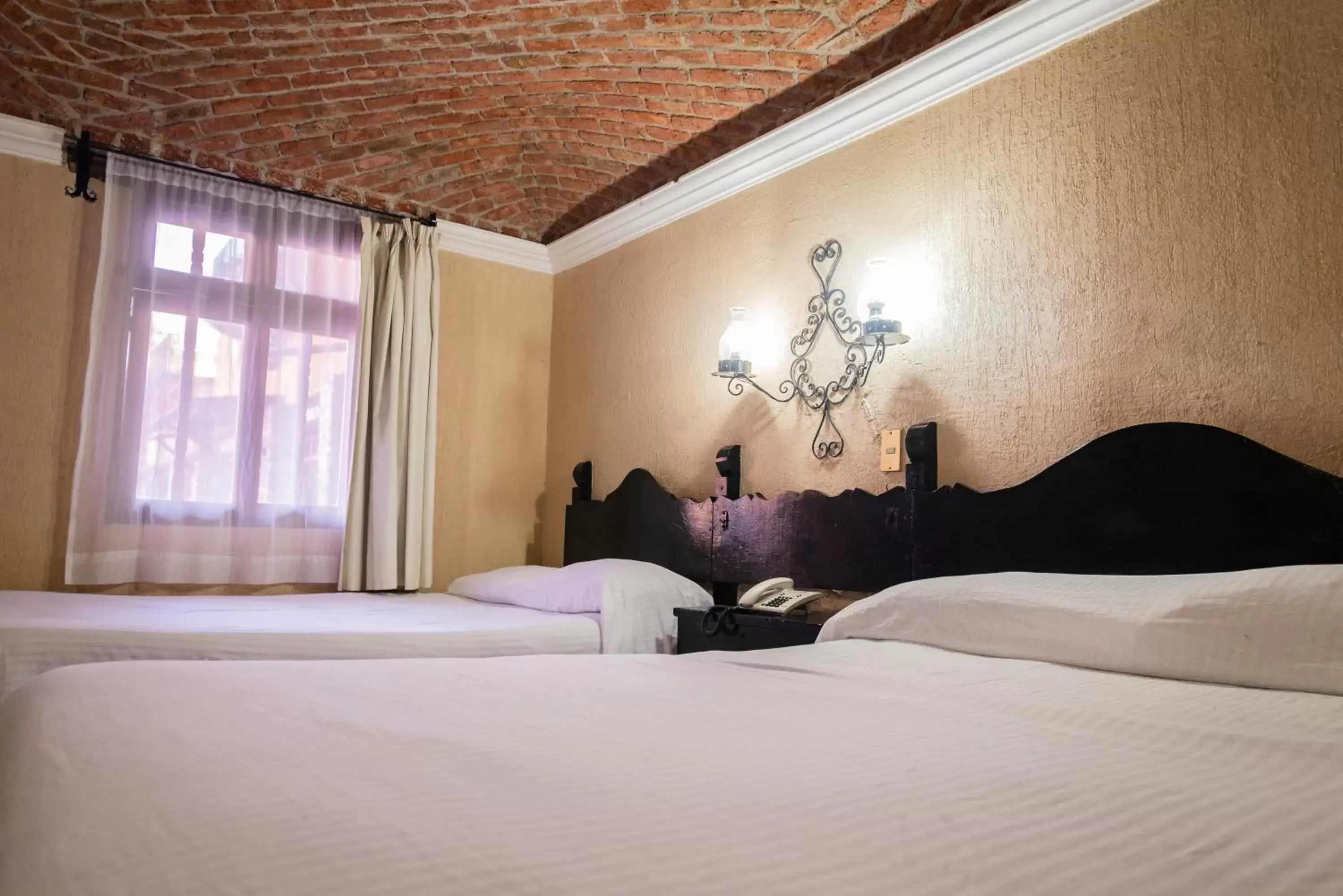 Bedroom in Hotel Hacienda de Cobos