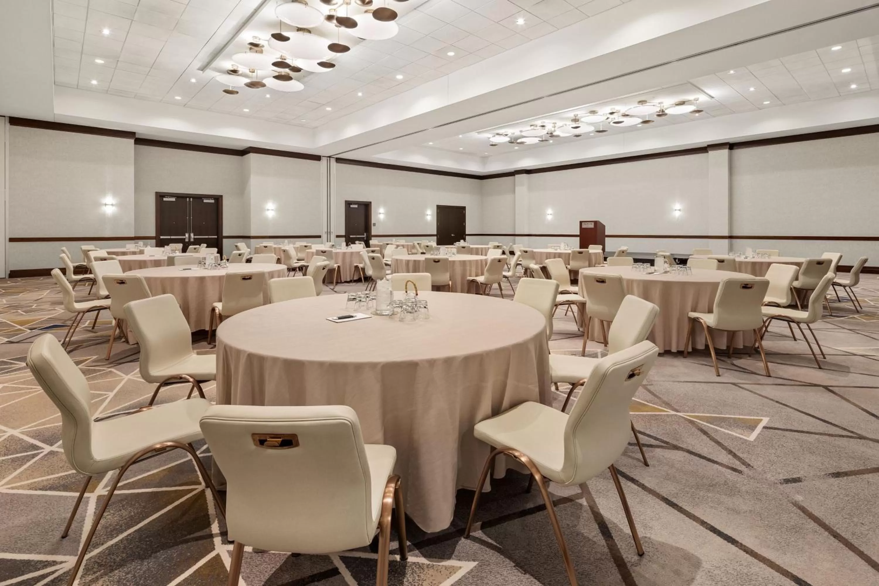 Meeting/conference room in The Westin Edina Galleria