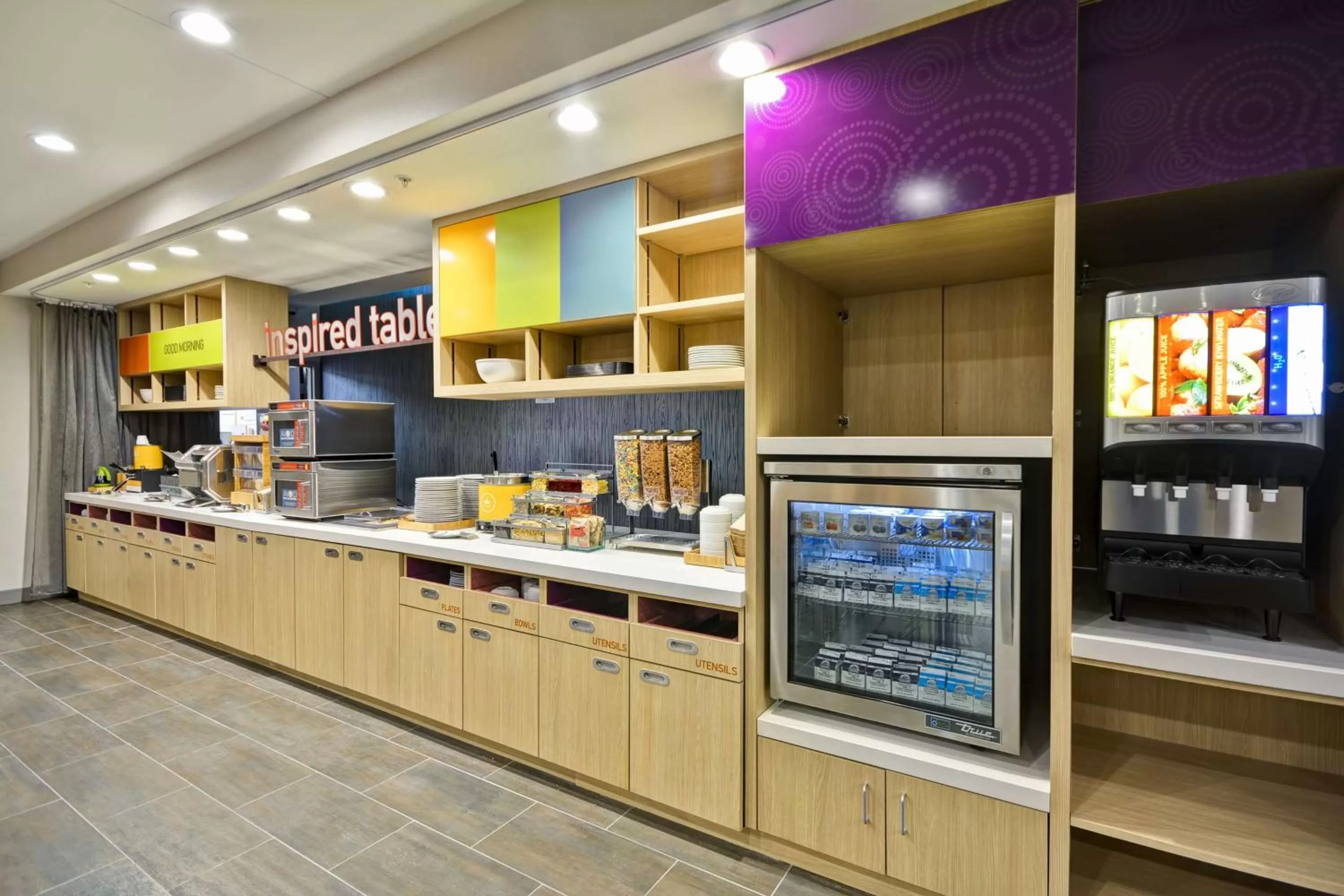 Restaurant/places to eat in Home2 Suites By Hilton Columbus Airport East Broad