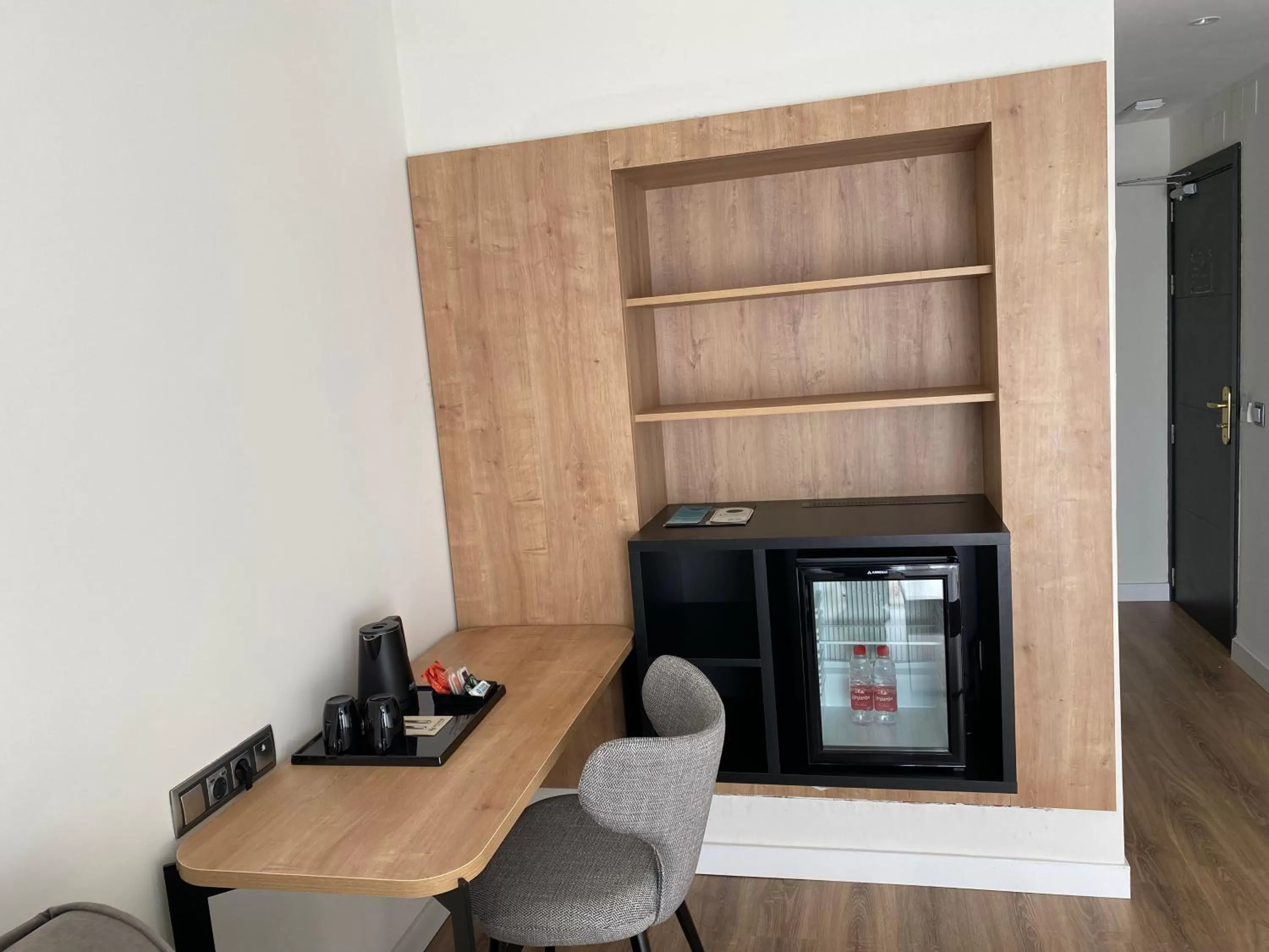 Shopping Area in Virgen de los Reyes