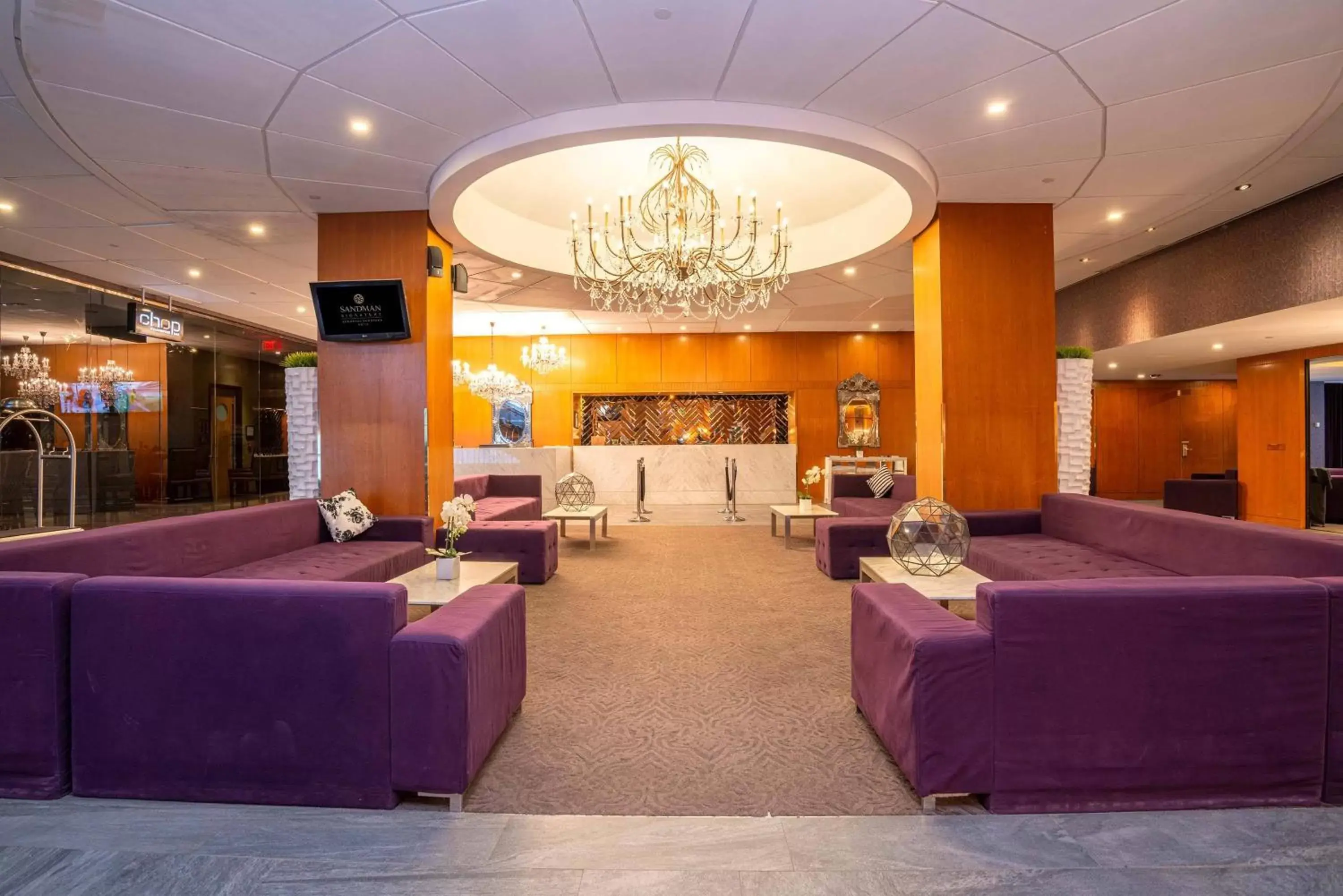 Lobby or reception, Lobby/Reception in Sandman Signature Edmonton Downtown Hotel