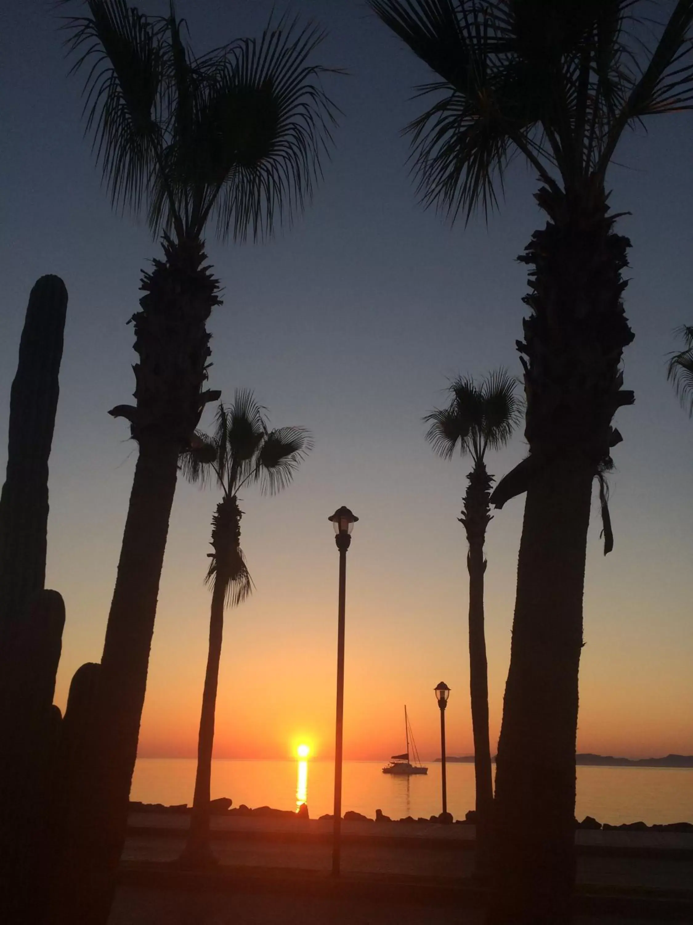 Sunset, Sunrise/Sunset in Hotel 1697 Loreto