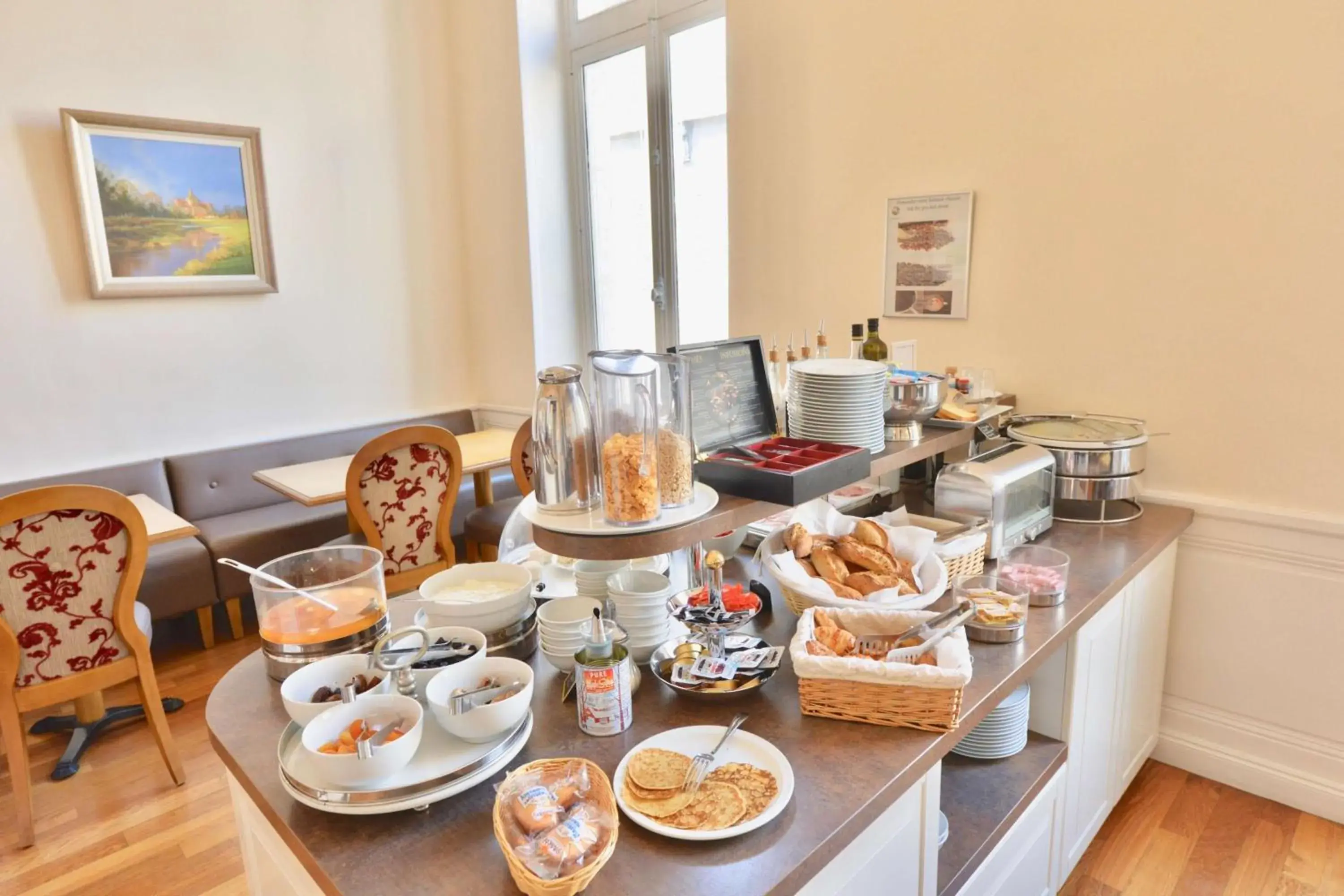Restaurant/places to eat, Breakfast in Best Western Plus Hotel D'Angleterre