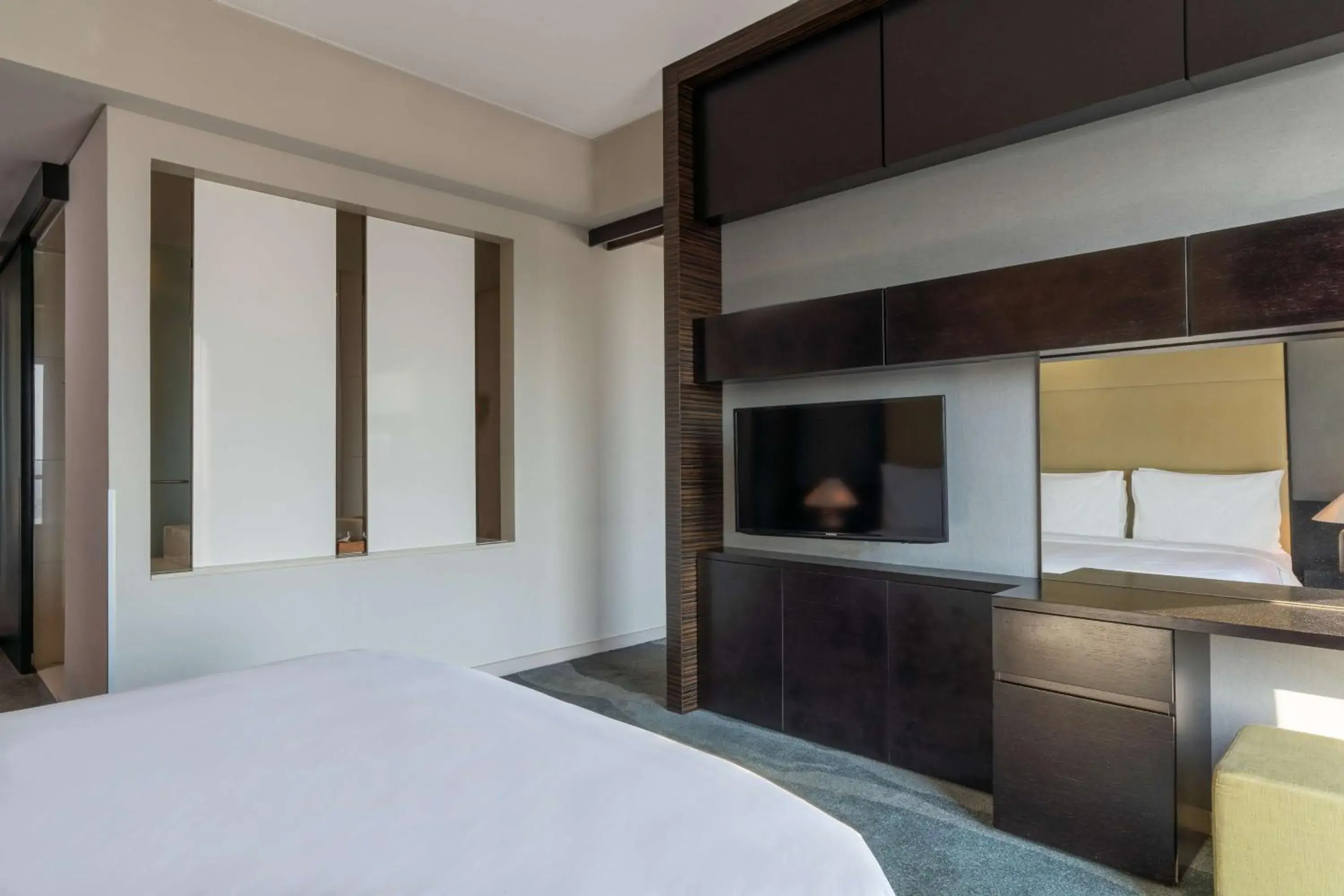 TV and multimedia, Bed in Radisson Blu Hotel & Residence Maputo
