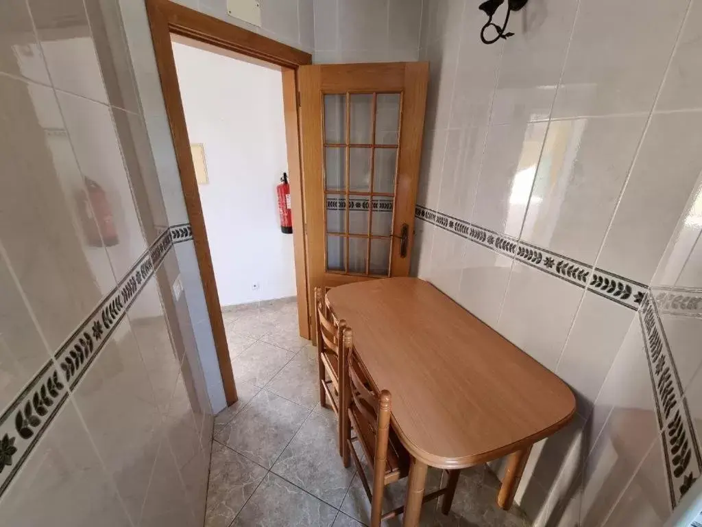 Kitchen or kitchenette, Dining Area in Torre da Aldeia by Umbral