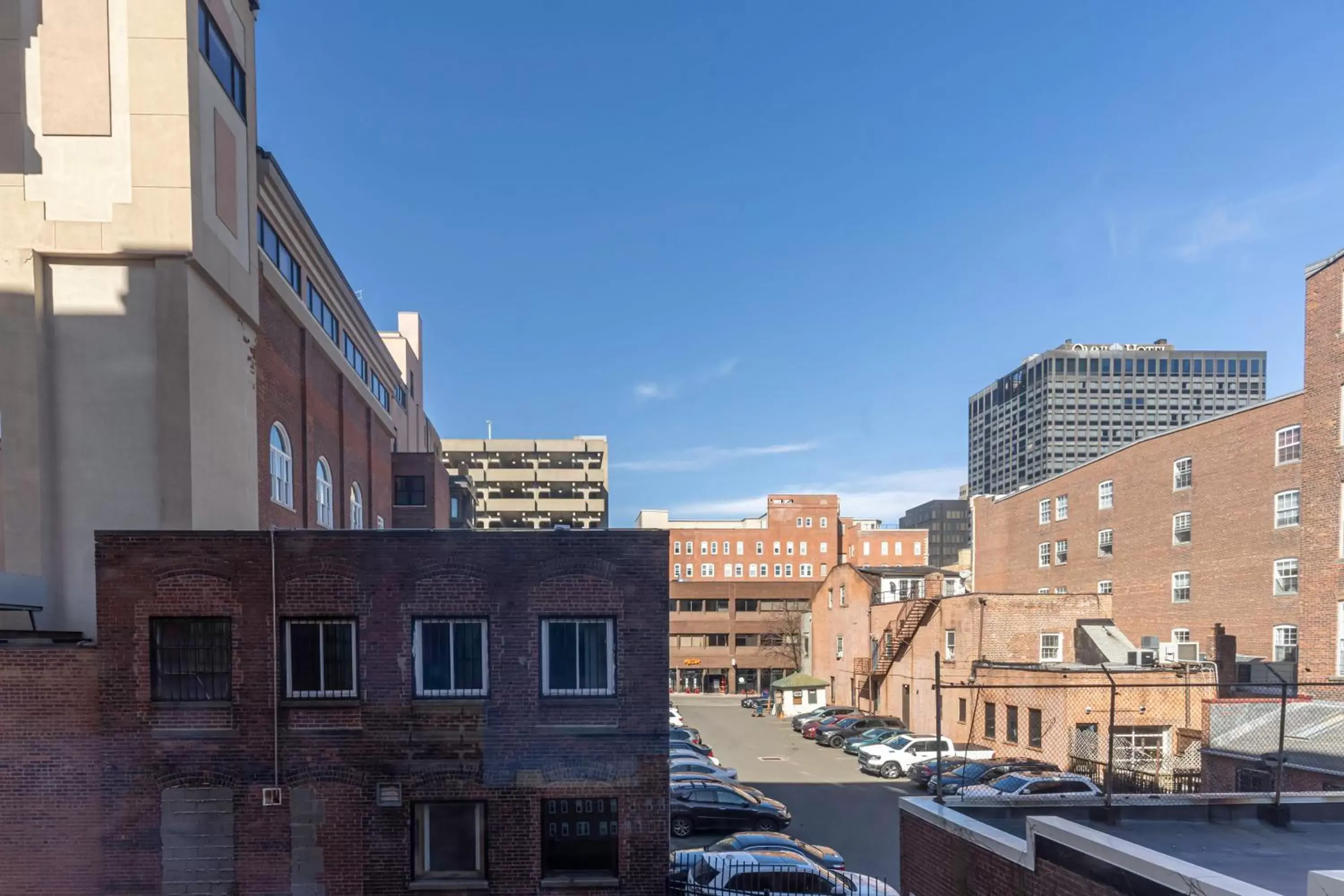 City view in New Haven Hotel