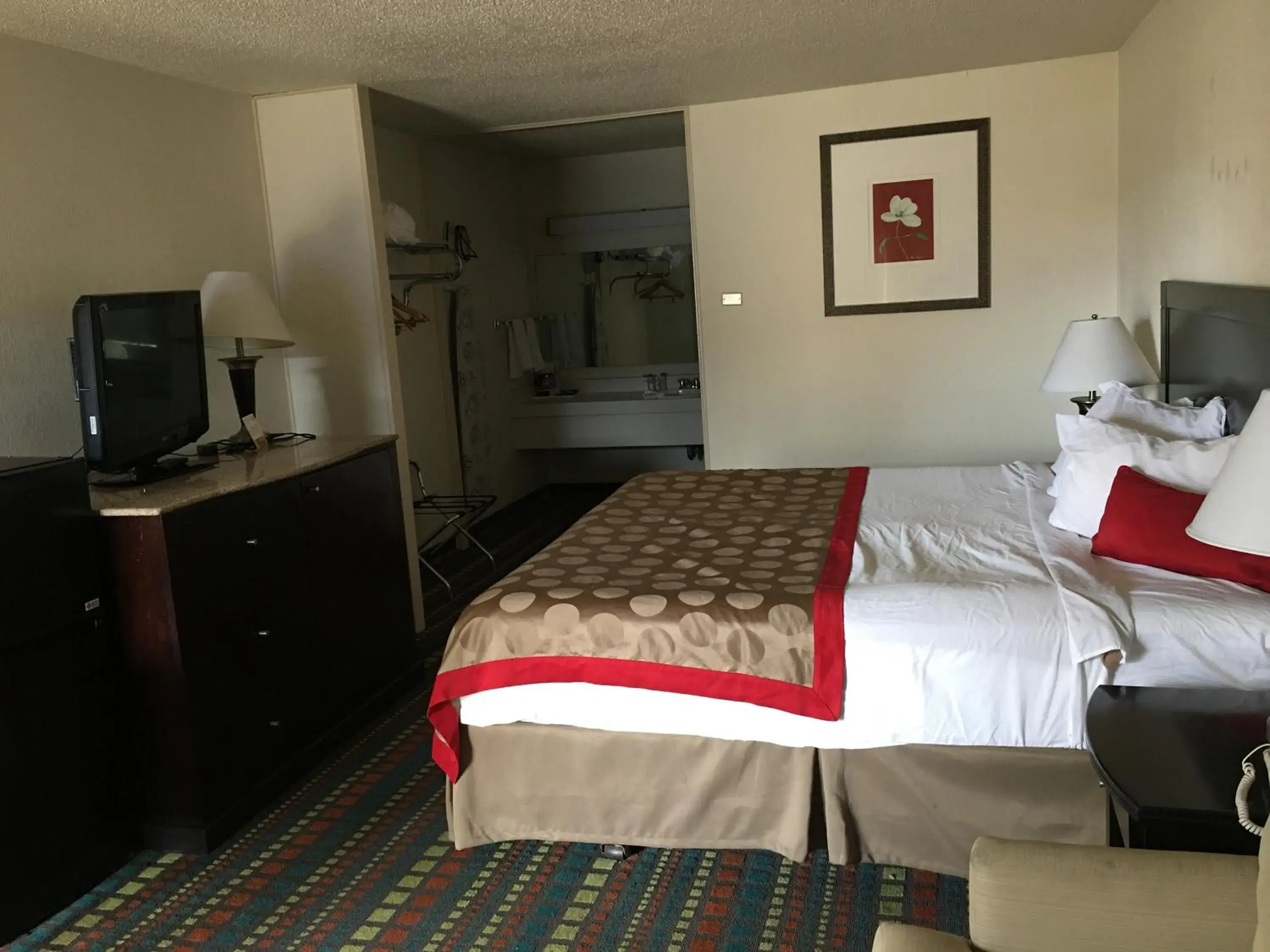 Photo of the whole room, Bed in Budget Inn Laramie