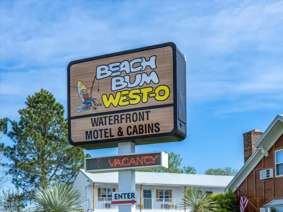 Day in Beach Bum West-O Motel