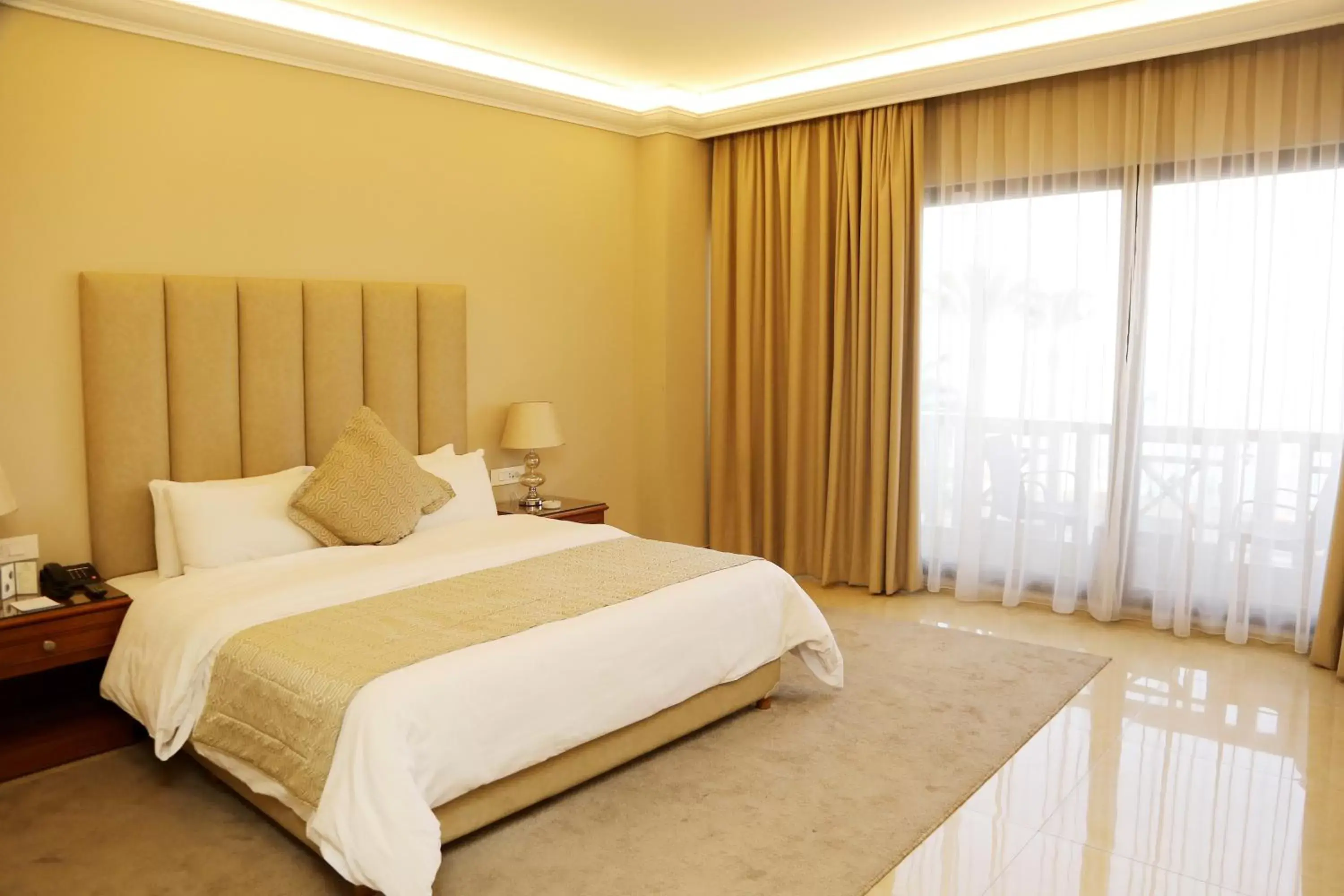 Bed in Bayview Hotel Beirut