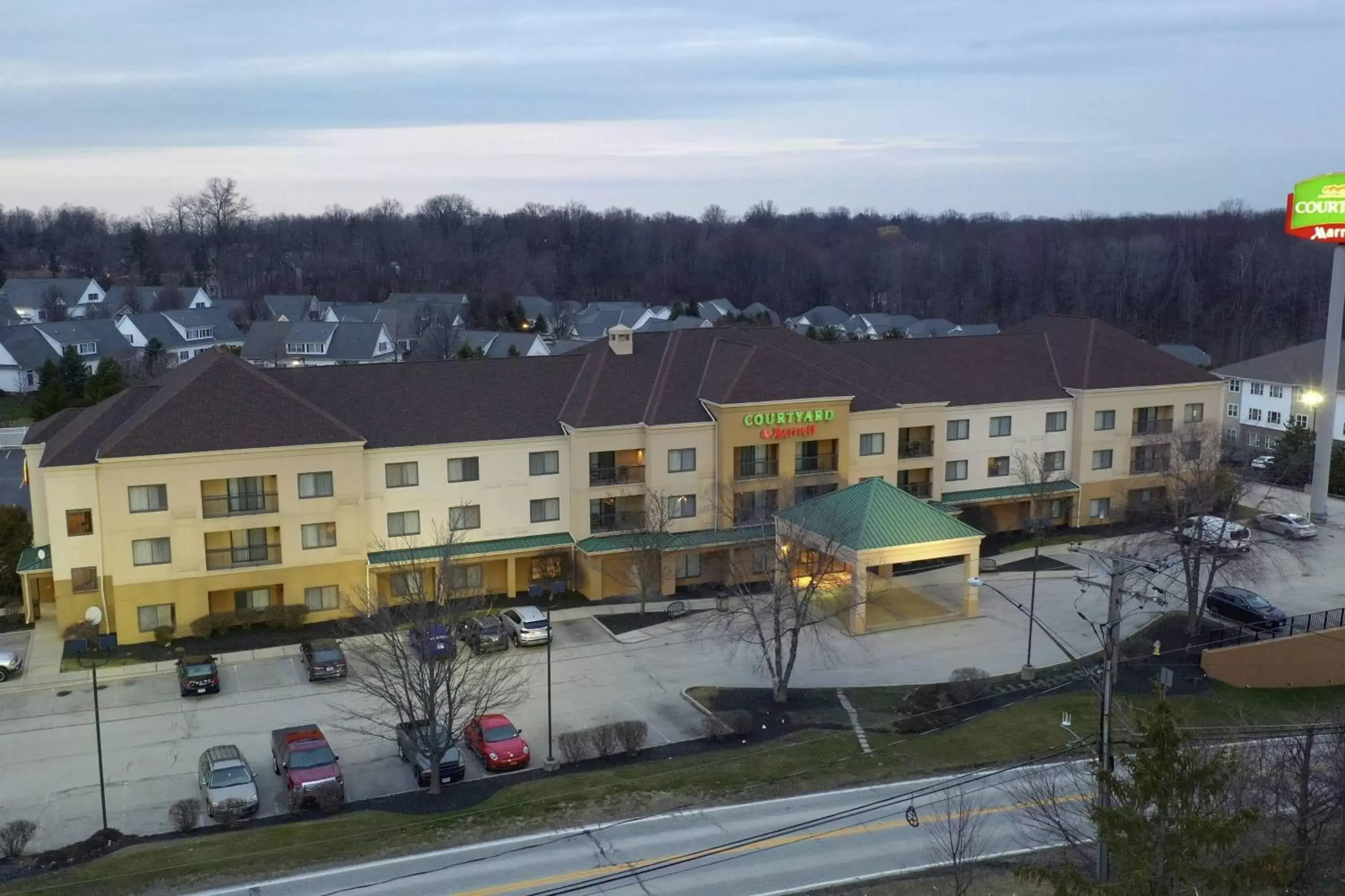 Property building, Bird's-eye View in Courtyard by Marriott Cleveland Willoughby