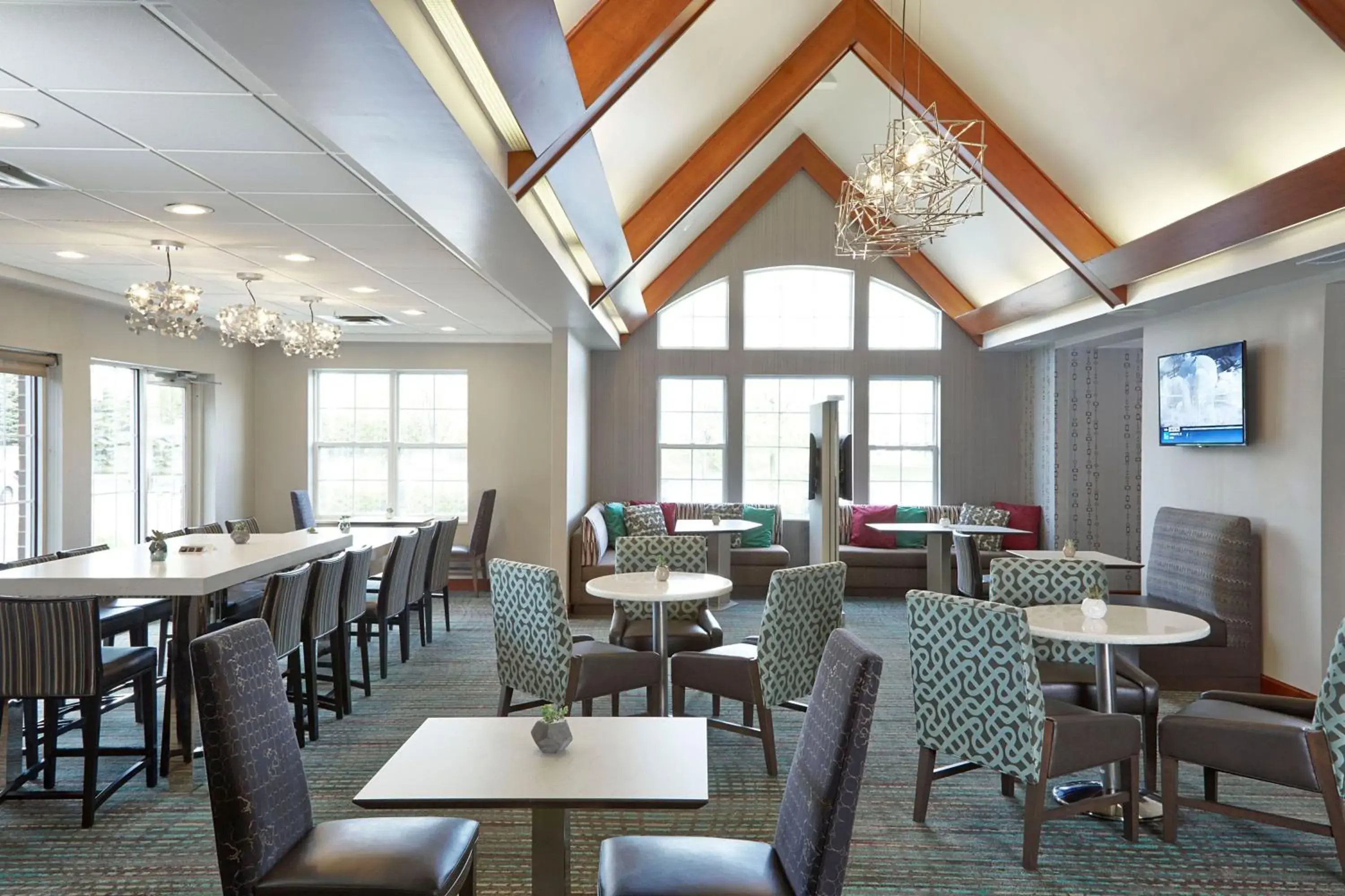 Lobby or reception, Restaurant/Places to Eat in Residence Inn Minneapolis St. Paul/Roseville