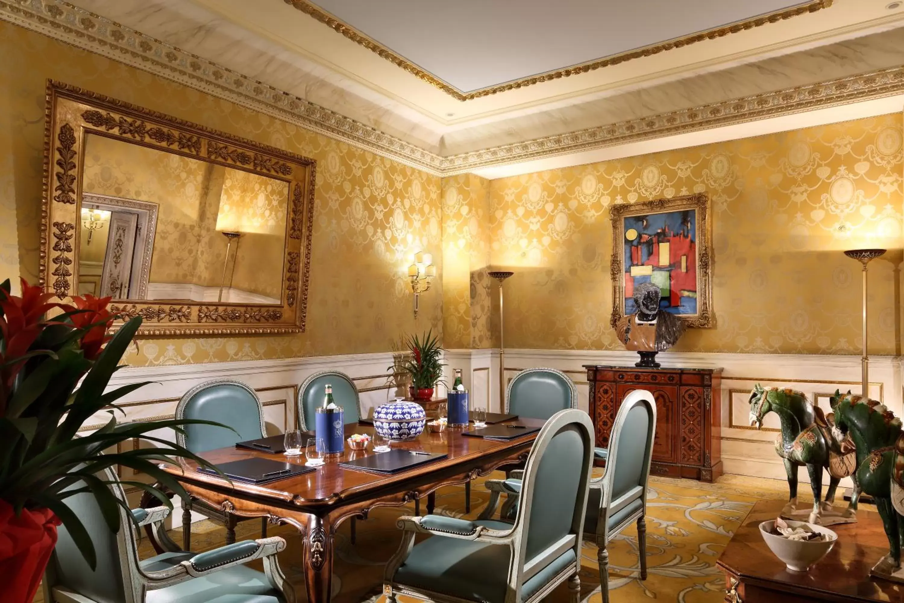 Meeting/conference room, Restaurant/Places to Eat in Hotel Splendide Royal - The Leading Hotels of the World