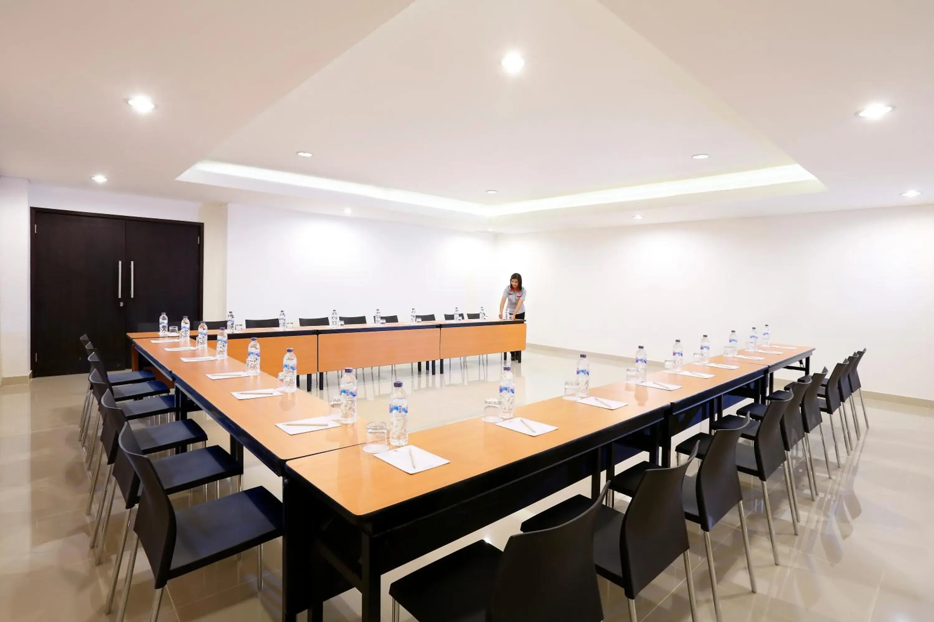 Meeting/conference room in Amaris Hotel Ponorogo