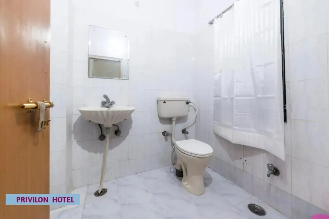 Toilet, Bathroom in Privilon Hotel and Resorts