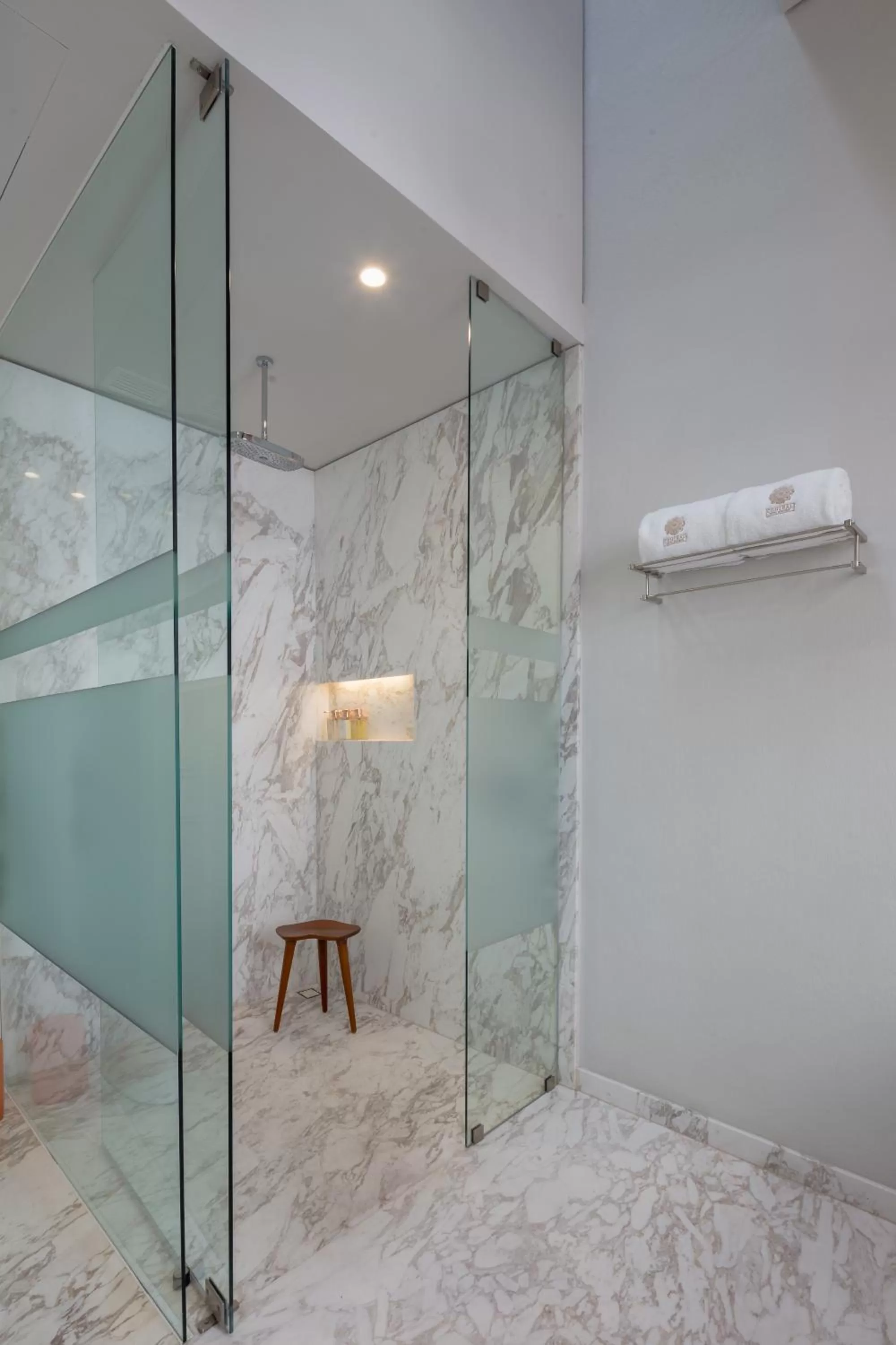 Bathroom in Central Hotel Boutique