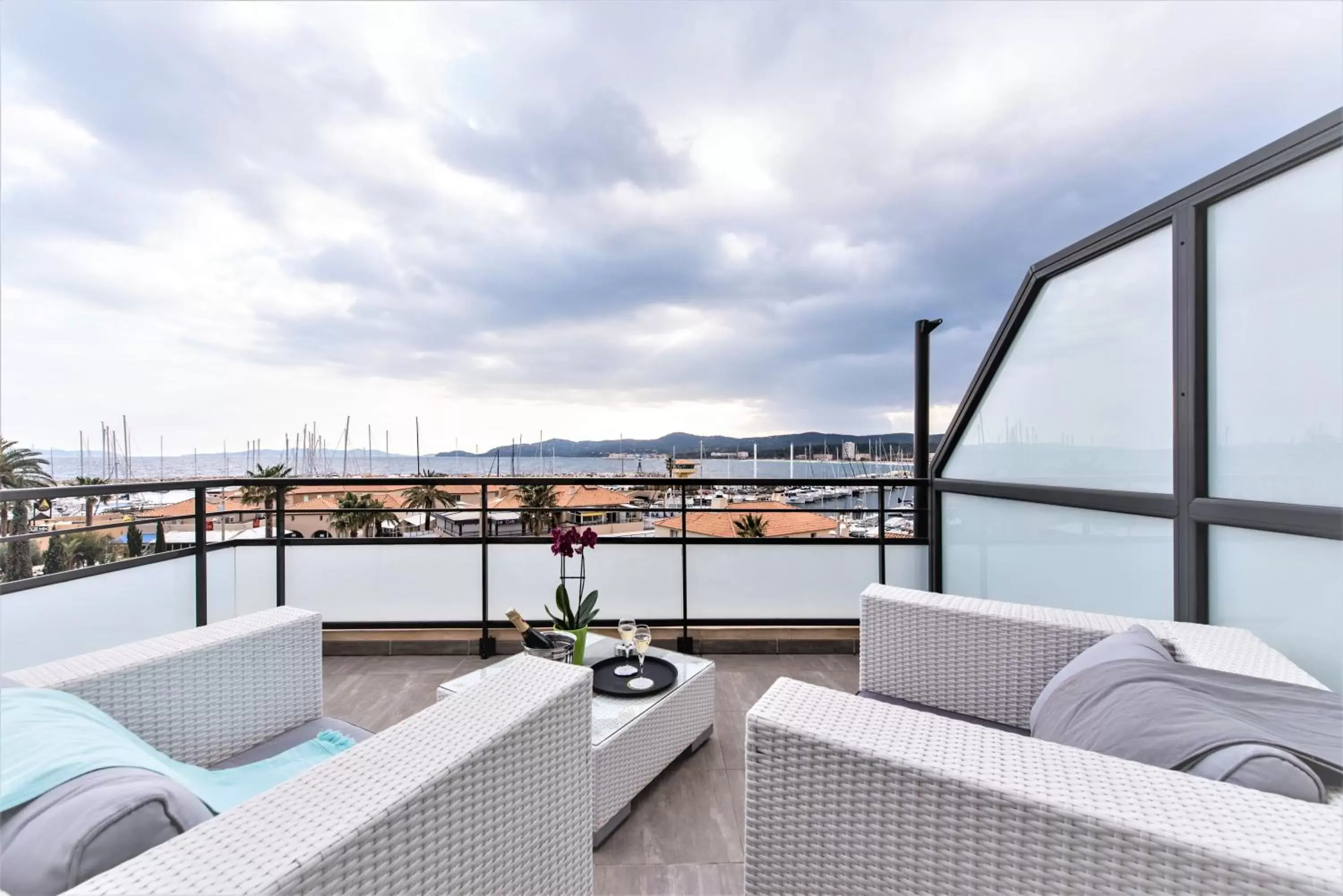 Balcony/Terrace in Hôtel Baptistin