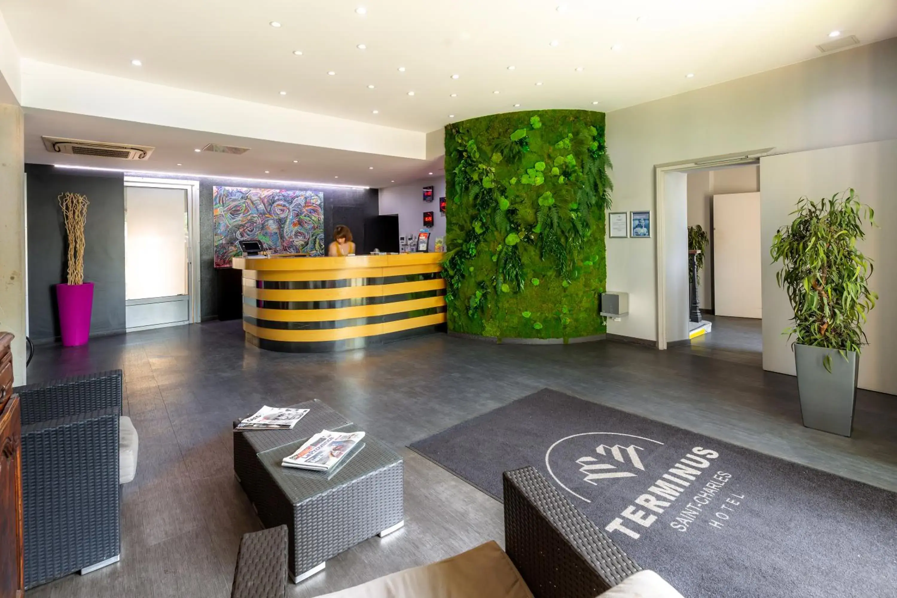 Lobby or reception, Lobby/Reception in Hotel Terminus Saint-Charles