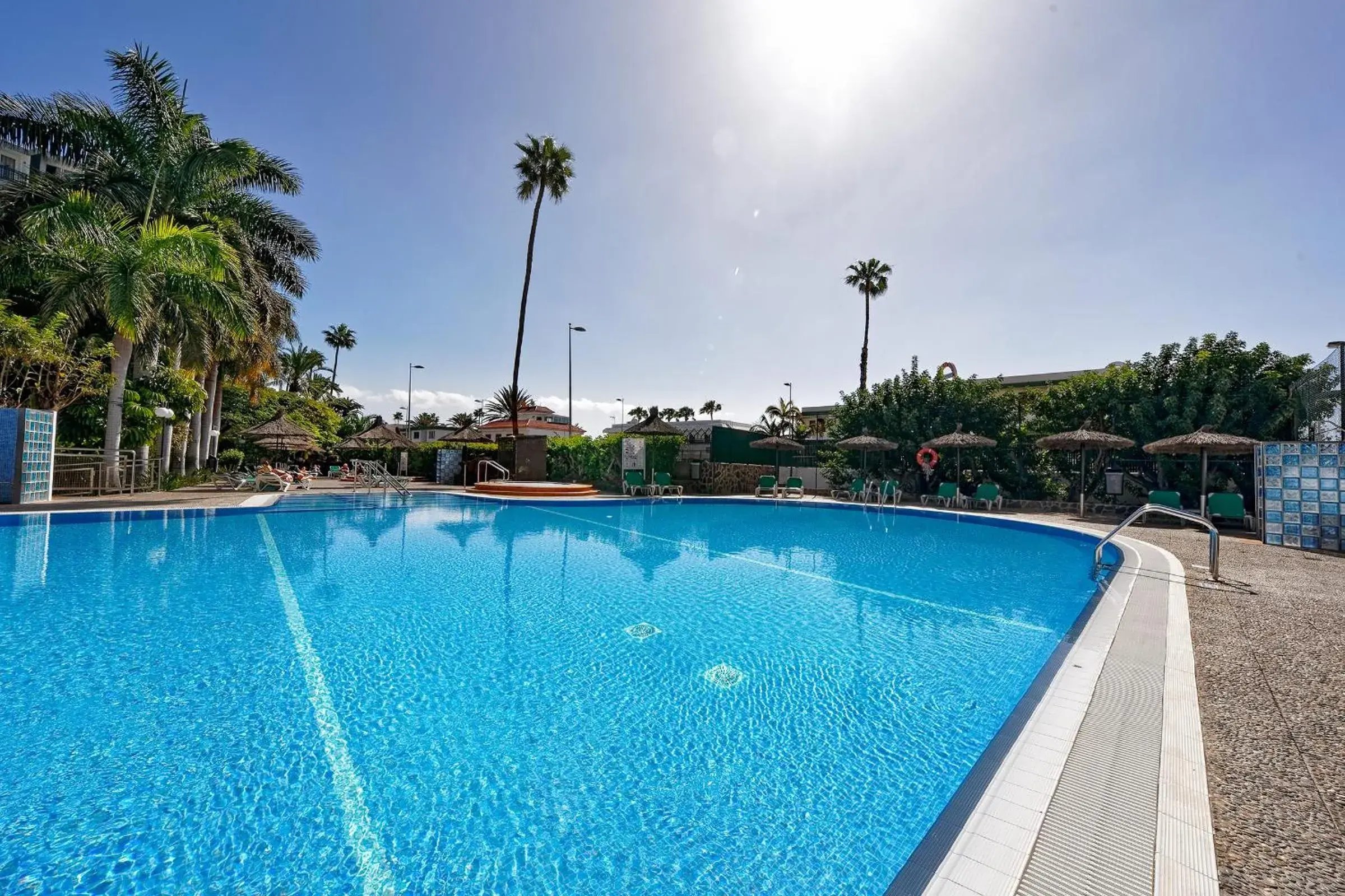 Swimming Pool in Relaxia Beverly Park