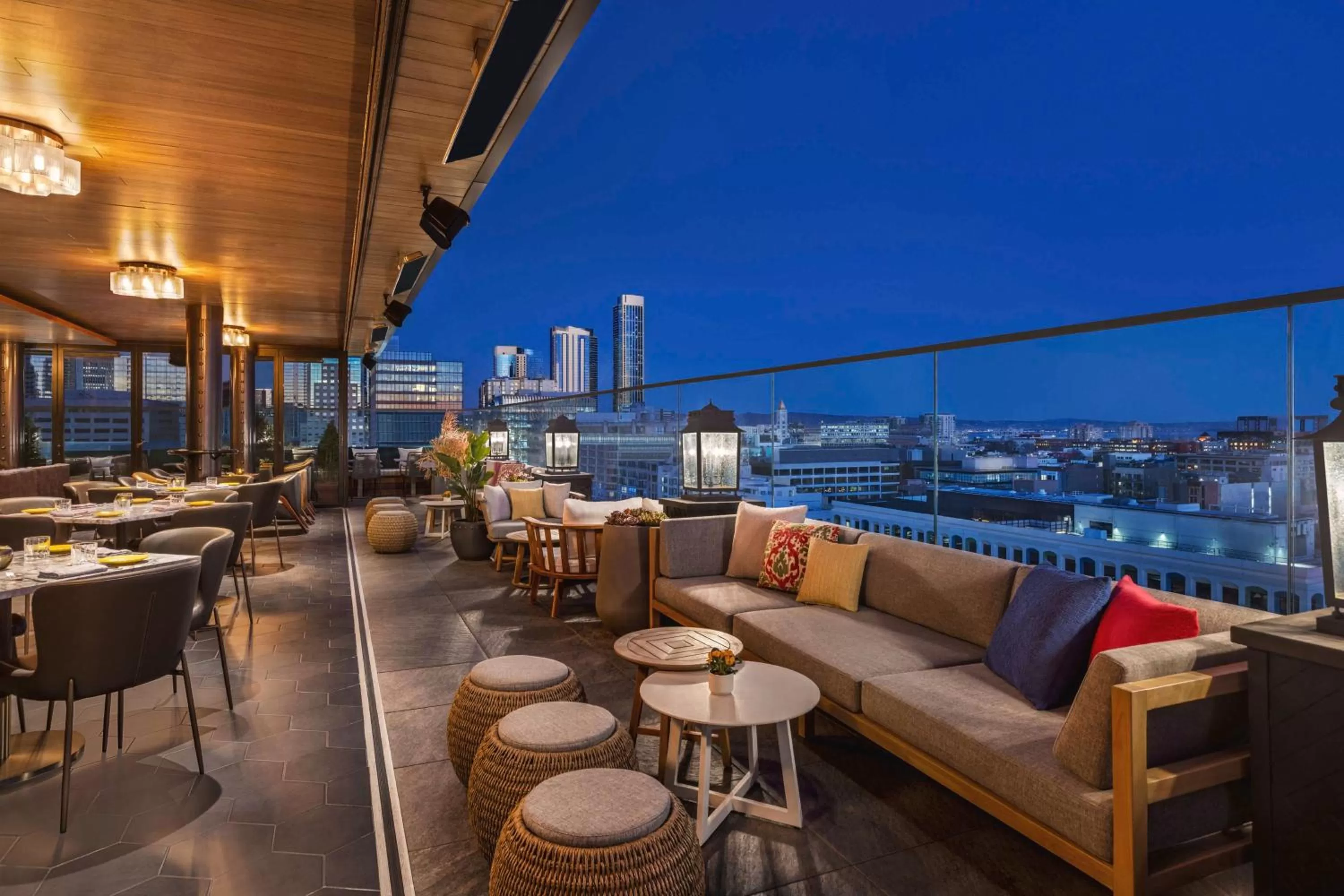 Lounge or bar in Canopy by Hilton San Francisco SoMa