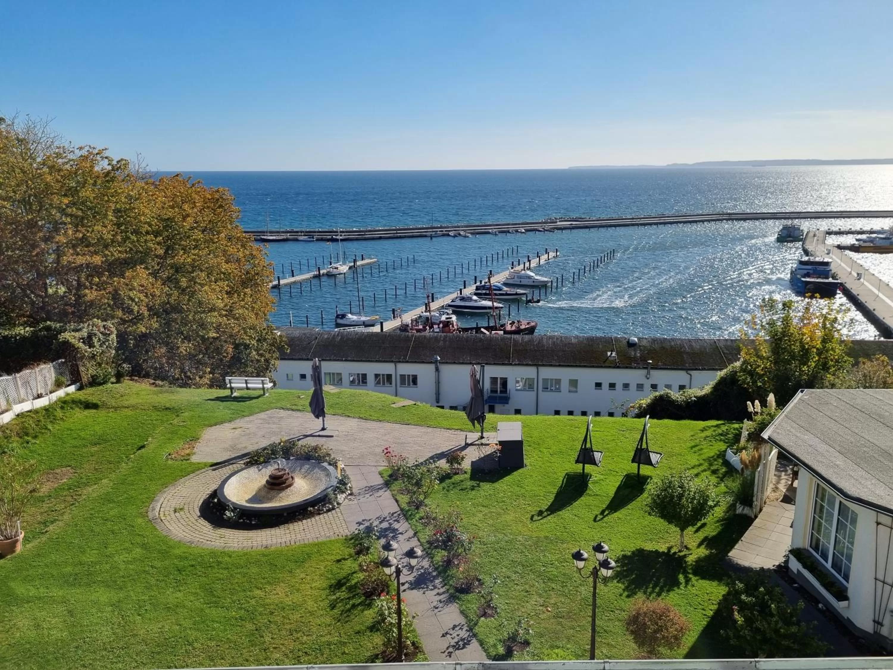 Garden view in Hotel Waterkant