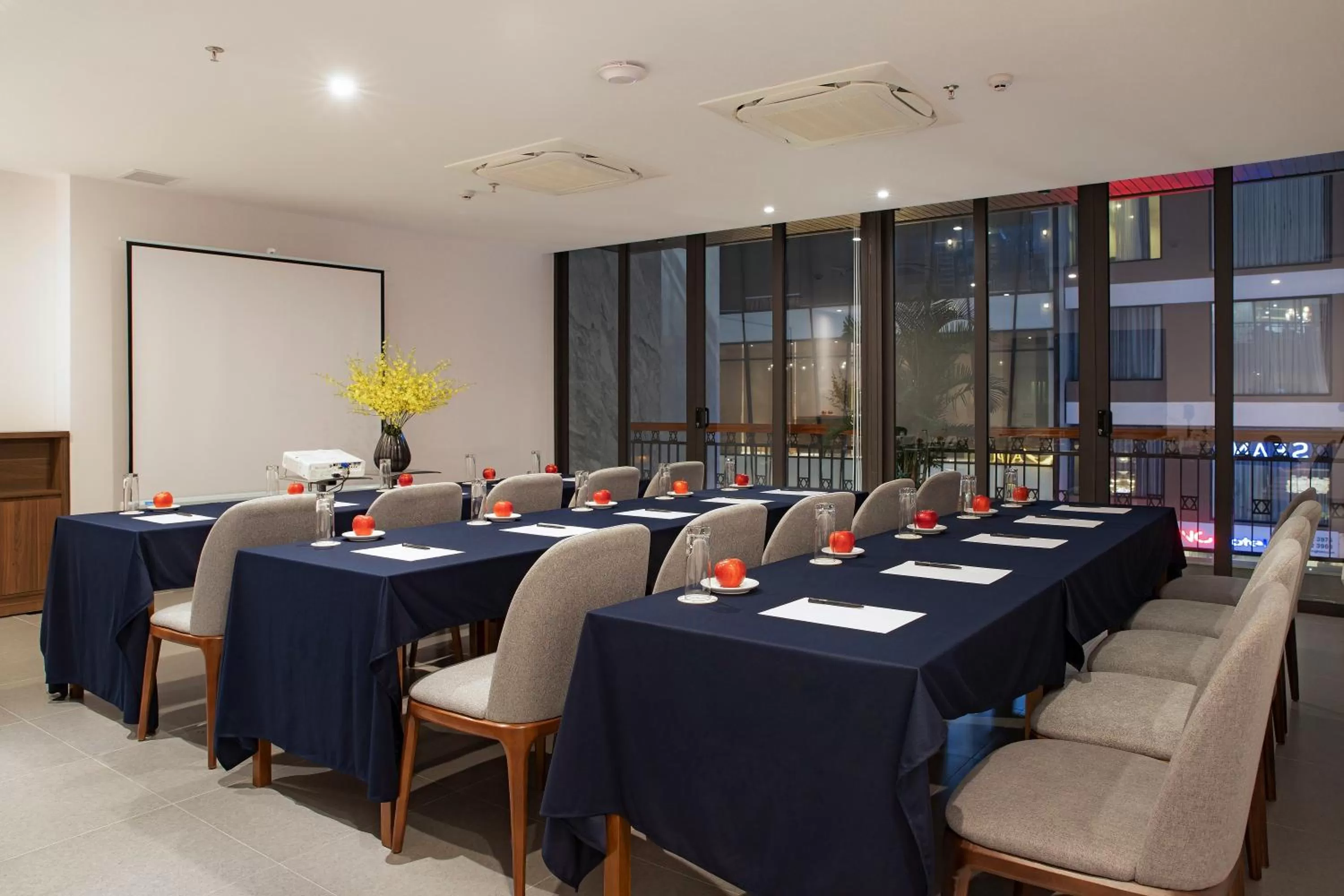 Meeting/conference room in Seana Hotel