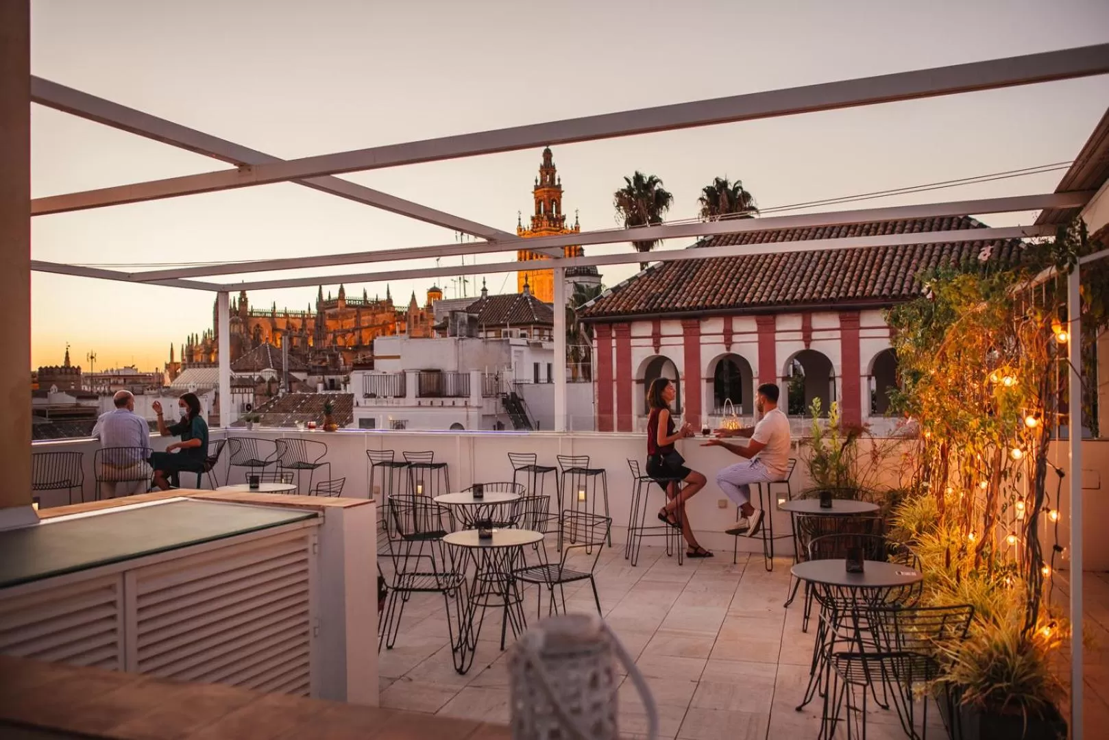 Lounge or bar in Halo Boutique Hotel