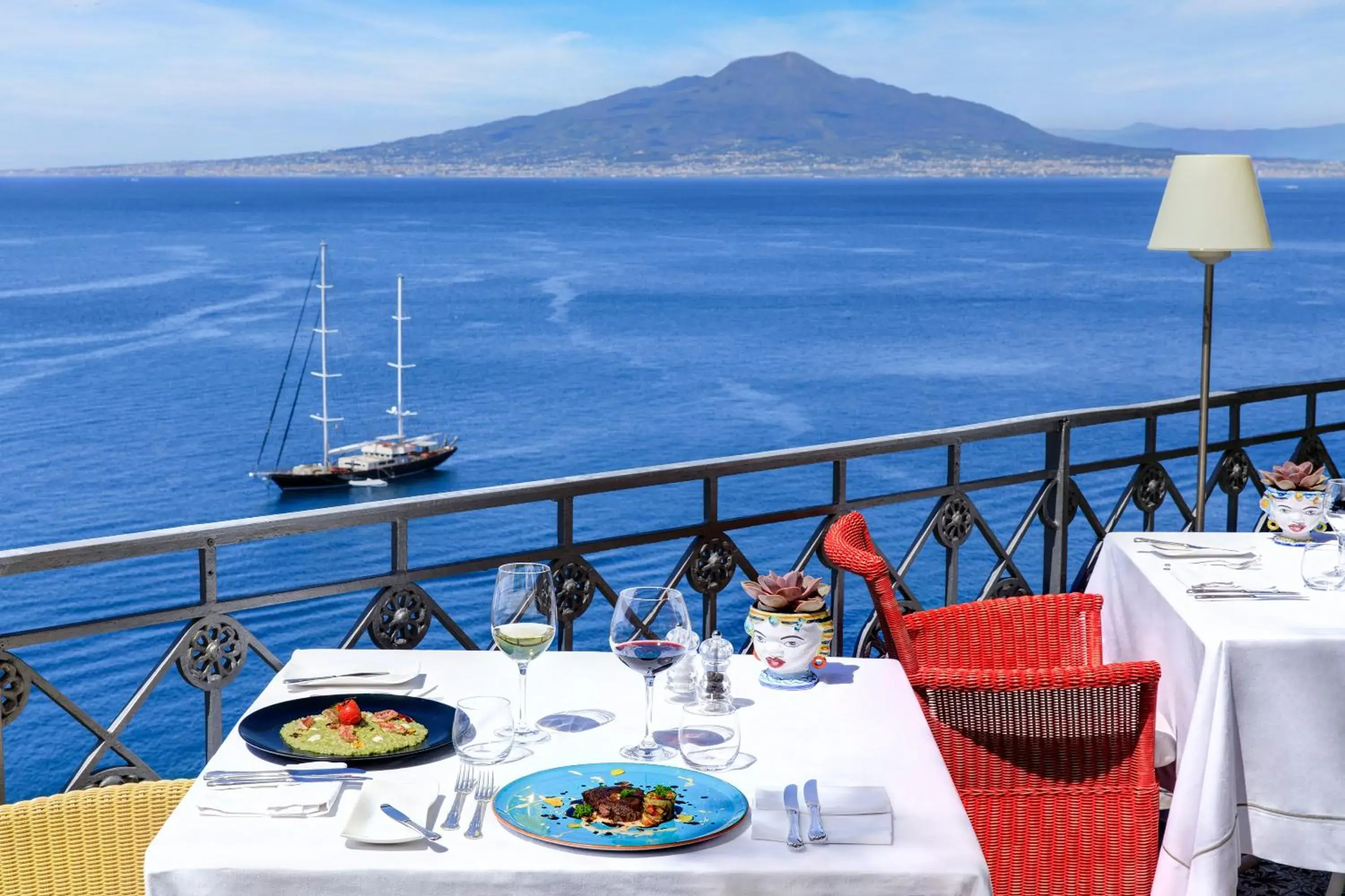 Restaurant/places to eat in Grand Hotel Ambasciatori Restaurant/places to eat in Grand Hotel Ambasciatori