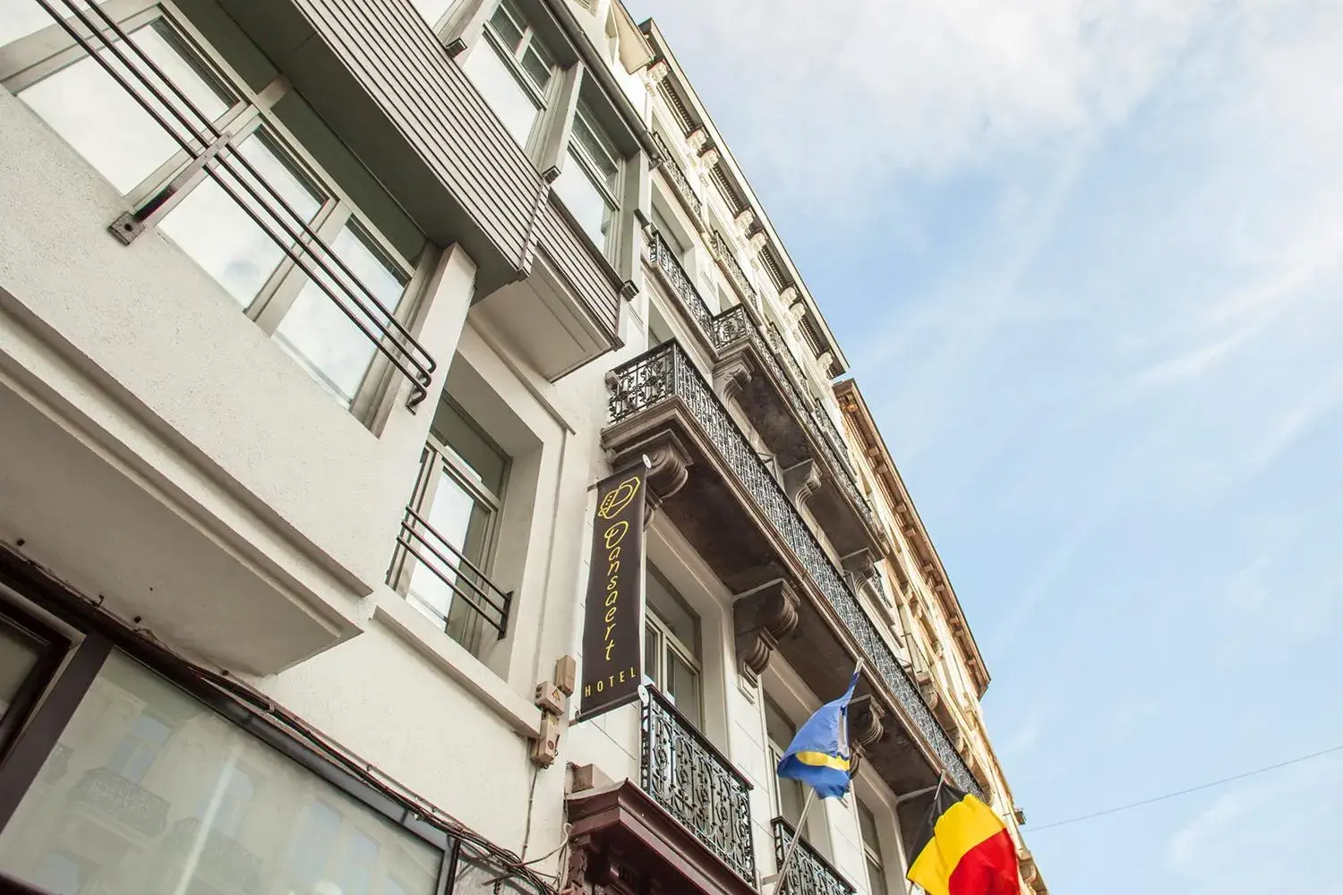 Facade/entrance, Property Building in Dansaert Hotel