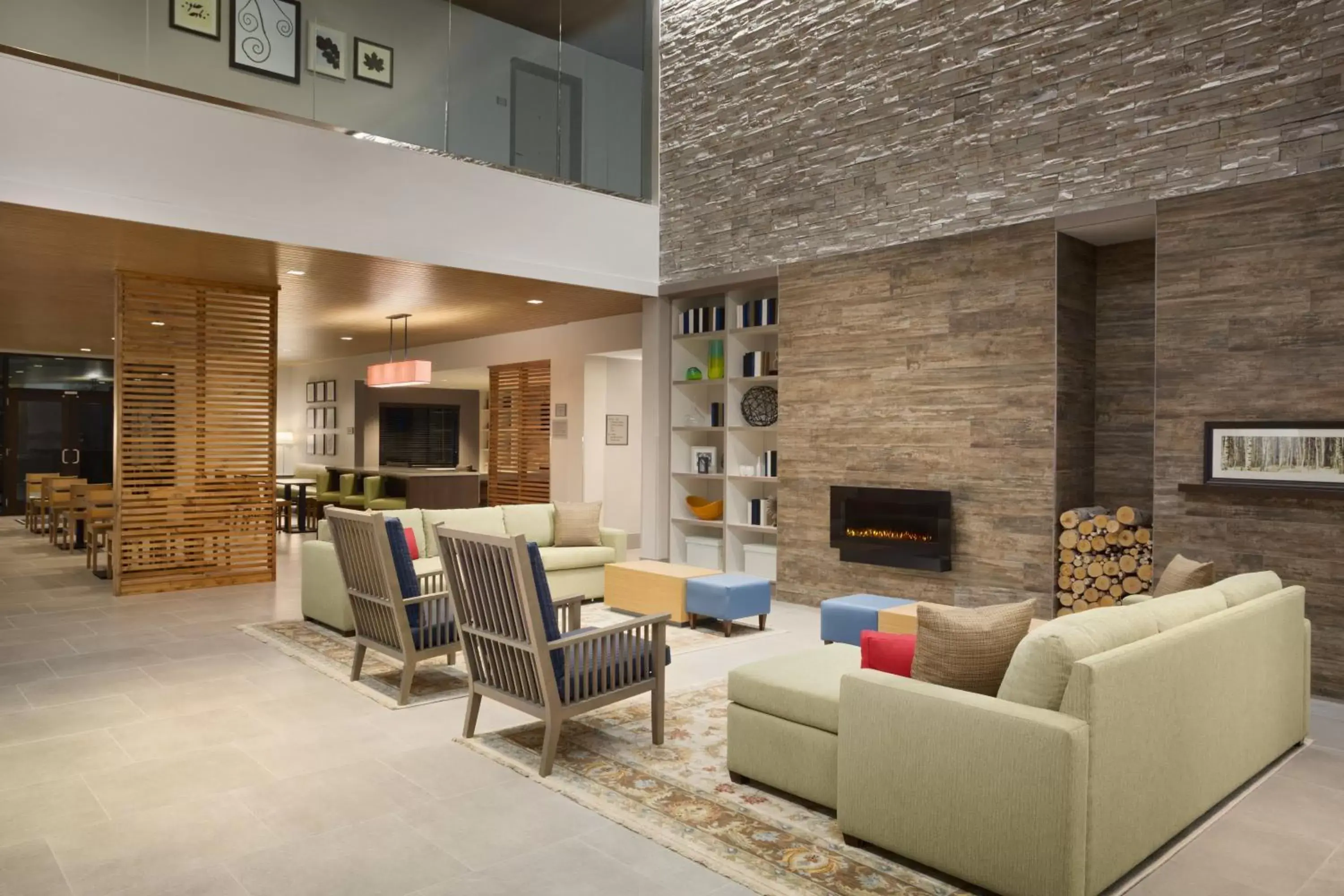 Lobby or reception, Seating Area in Country Inn & Suites Asheville River Arts District