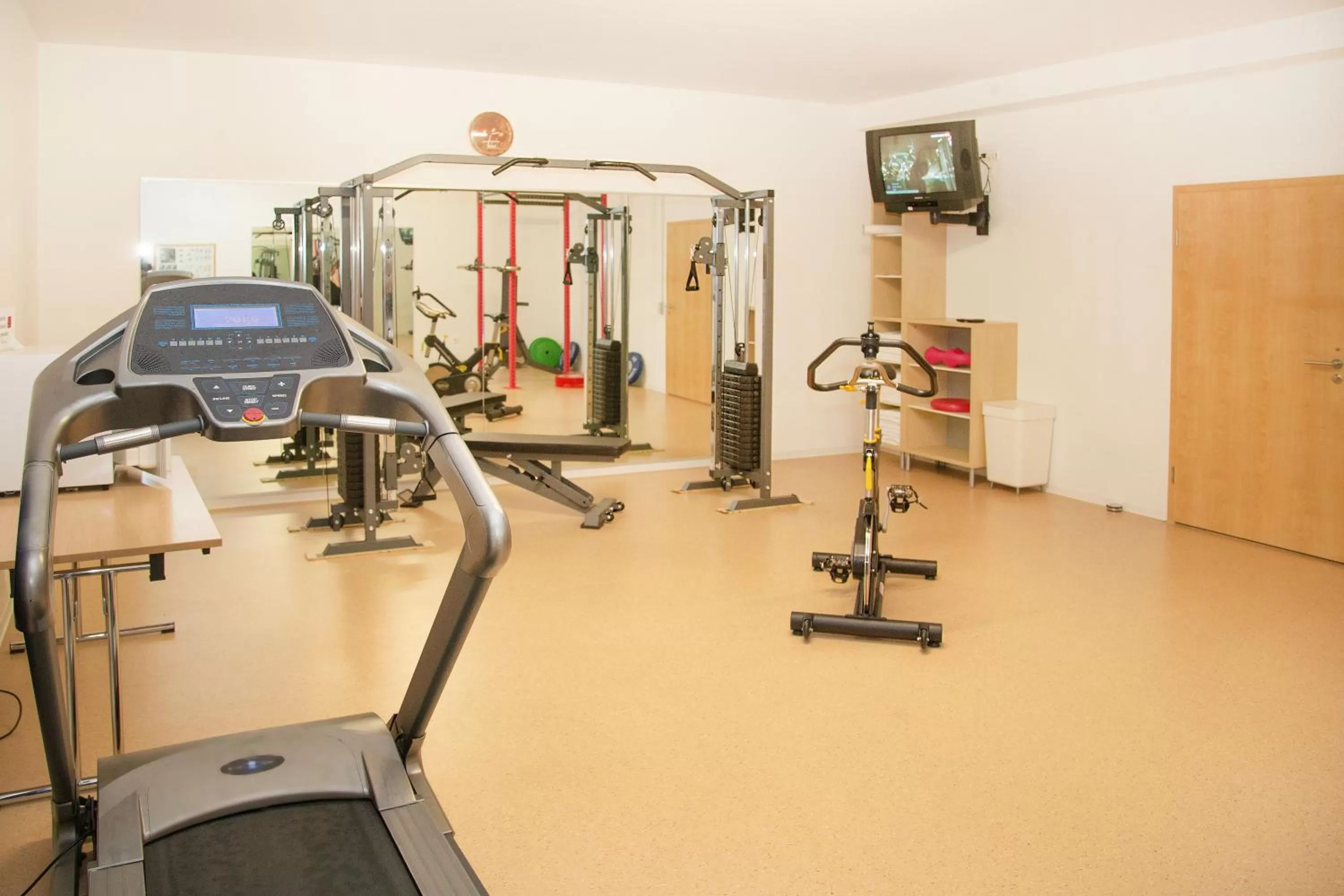 Fitness centre/facilities in Fairway Hotel