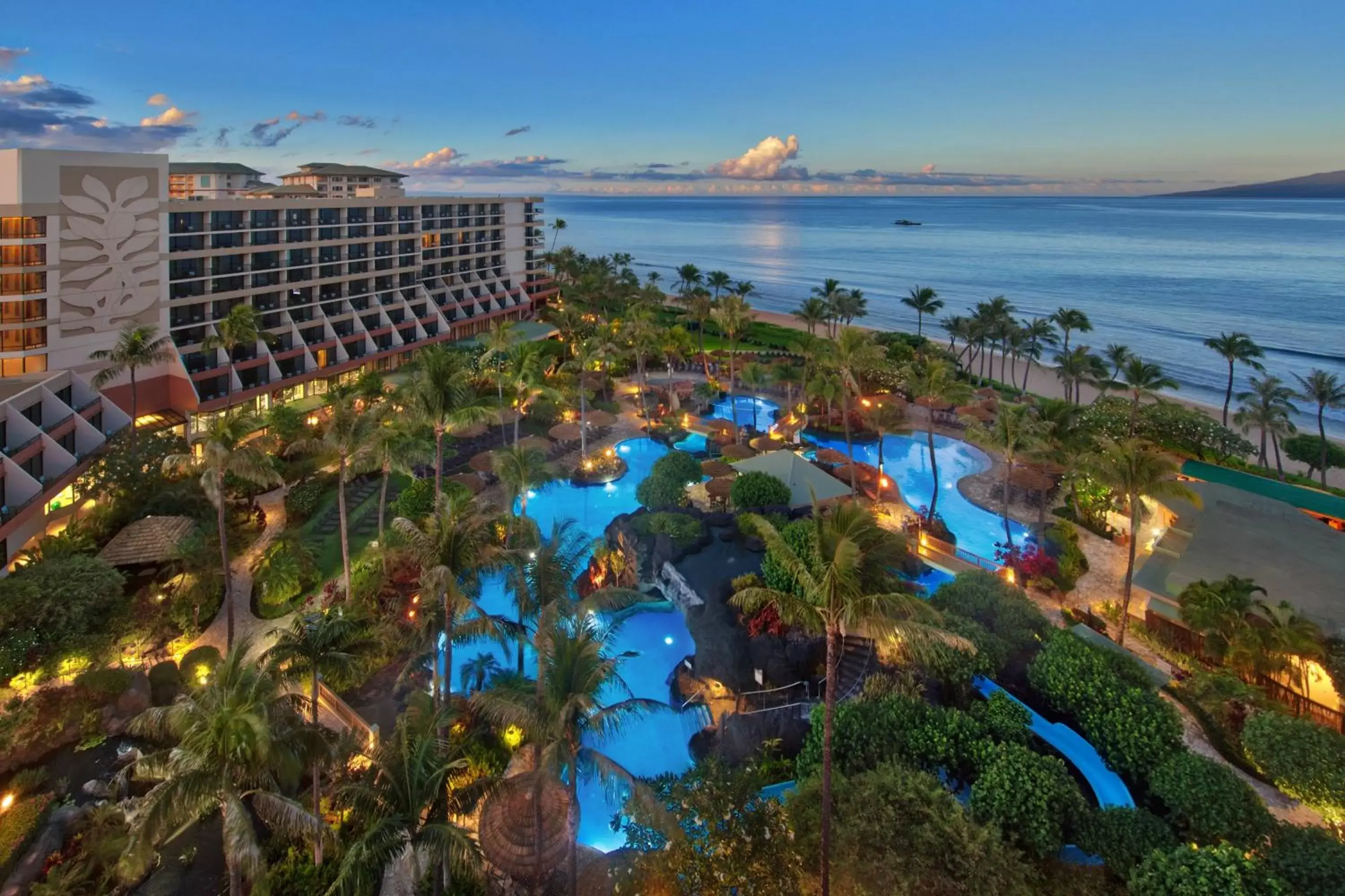 Property building, Pool View in Marriott's Maui Ocean Club - Molokai, Maui & Lanai Towers